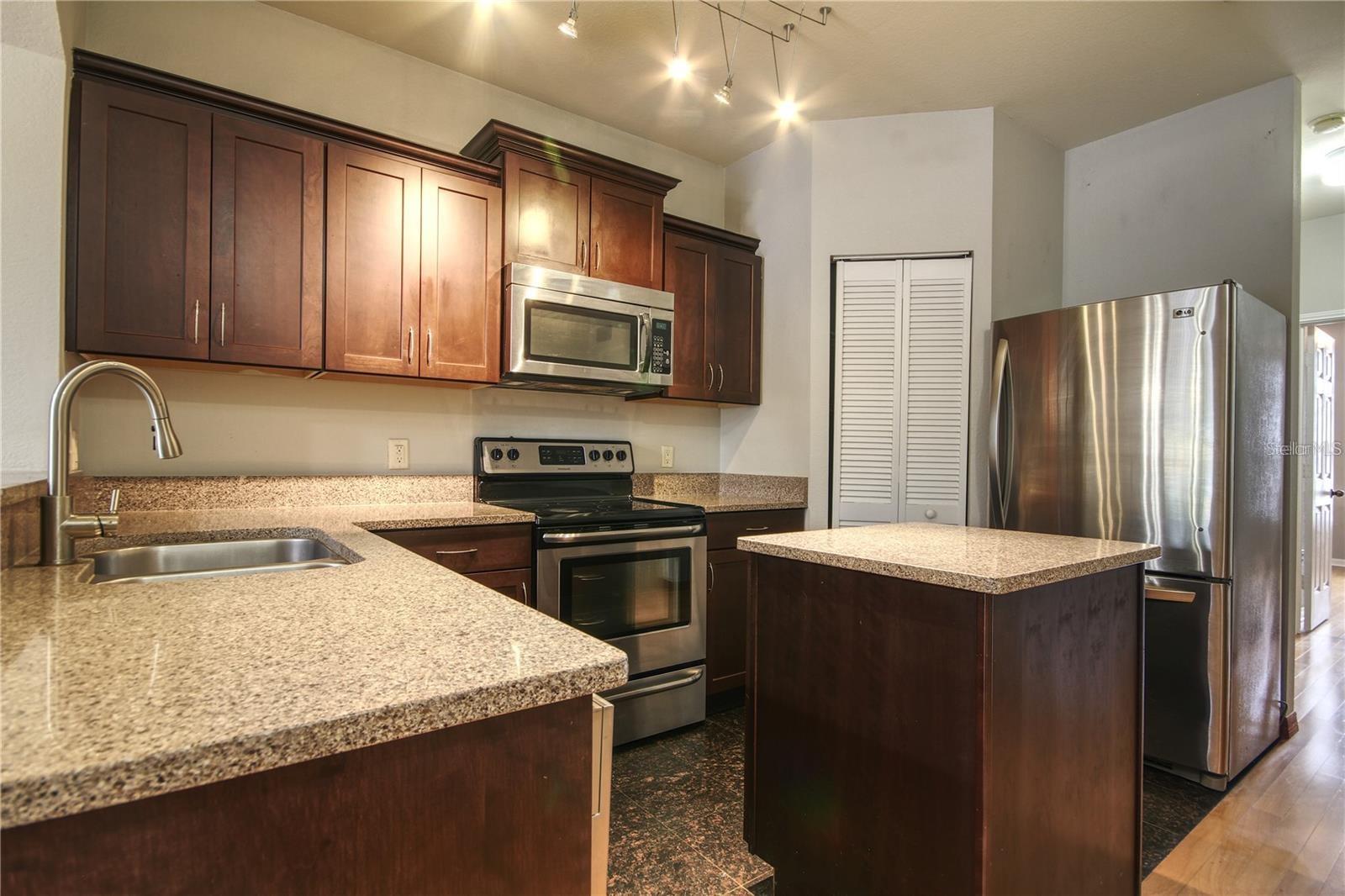 2139 CHIANTI PL #154, PALM HARBOR, FL, 34683