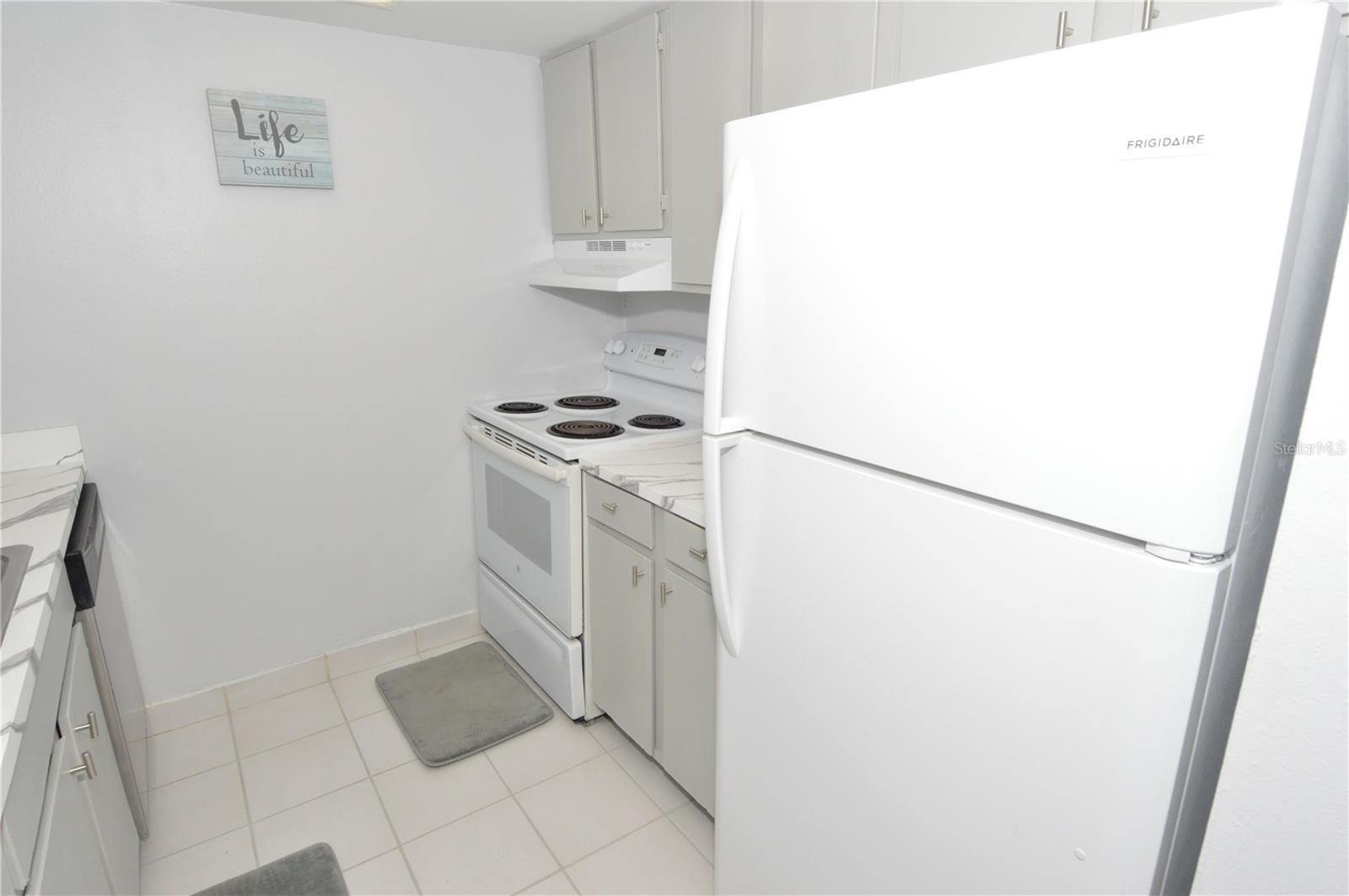 12760 INDIAN ROCKS RD #555, LARGO, FL, 33774
