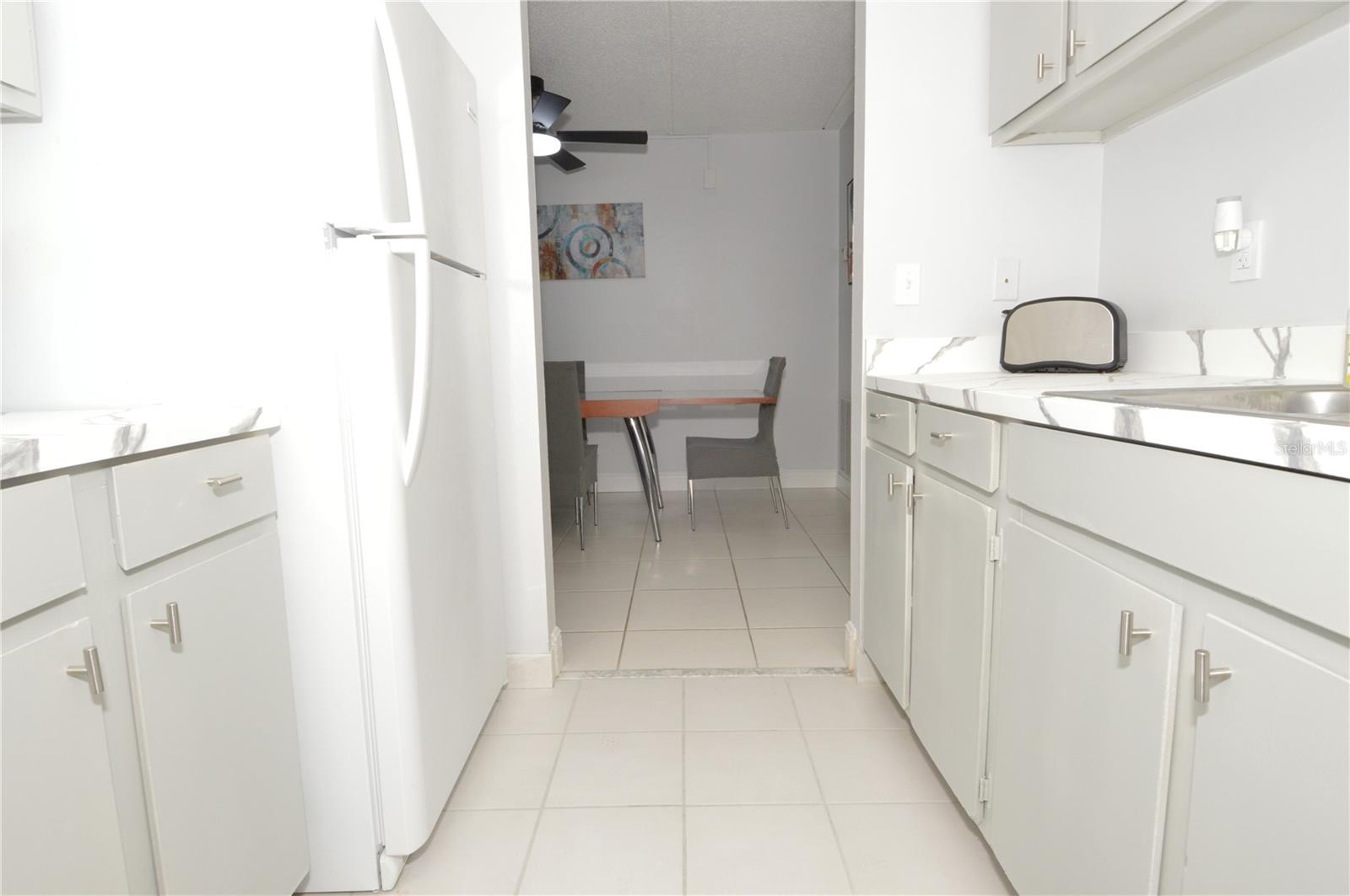 12760 INDIAN ROCKS RD #555, LARGO, FL, 33774