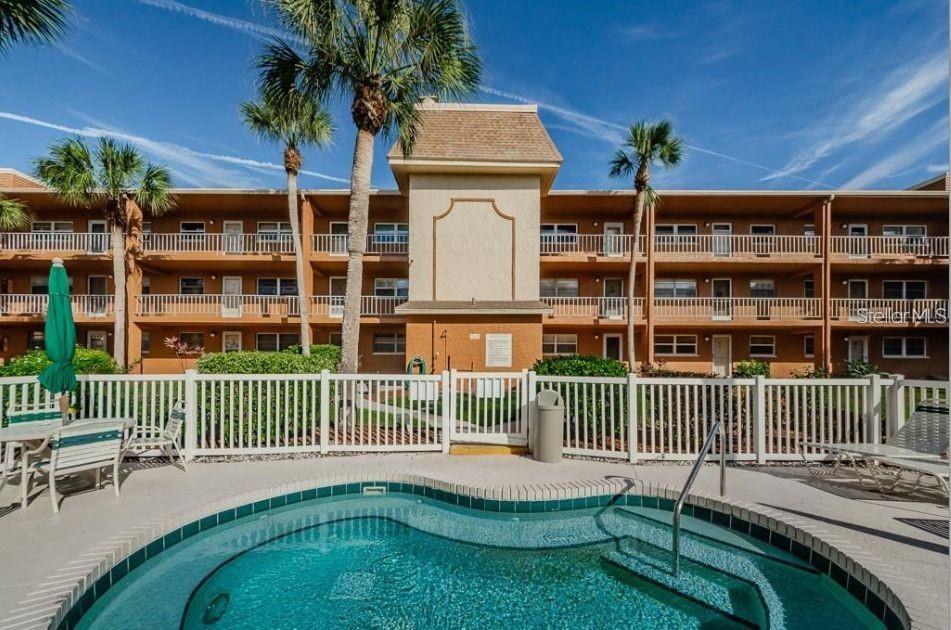 12760 INDIAN ROCKS RD #555, LARGO, FL, 33774