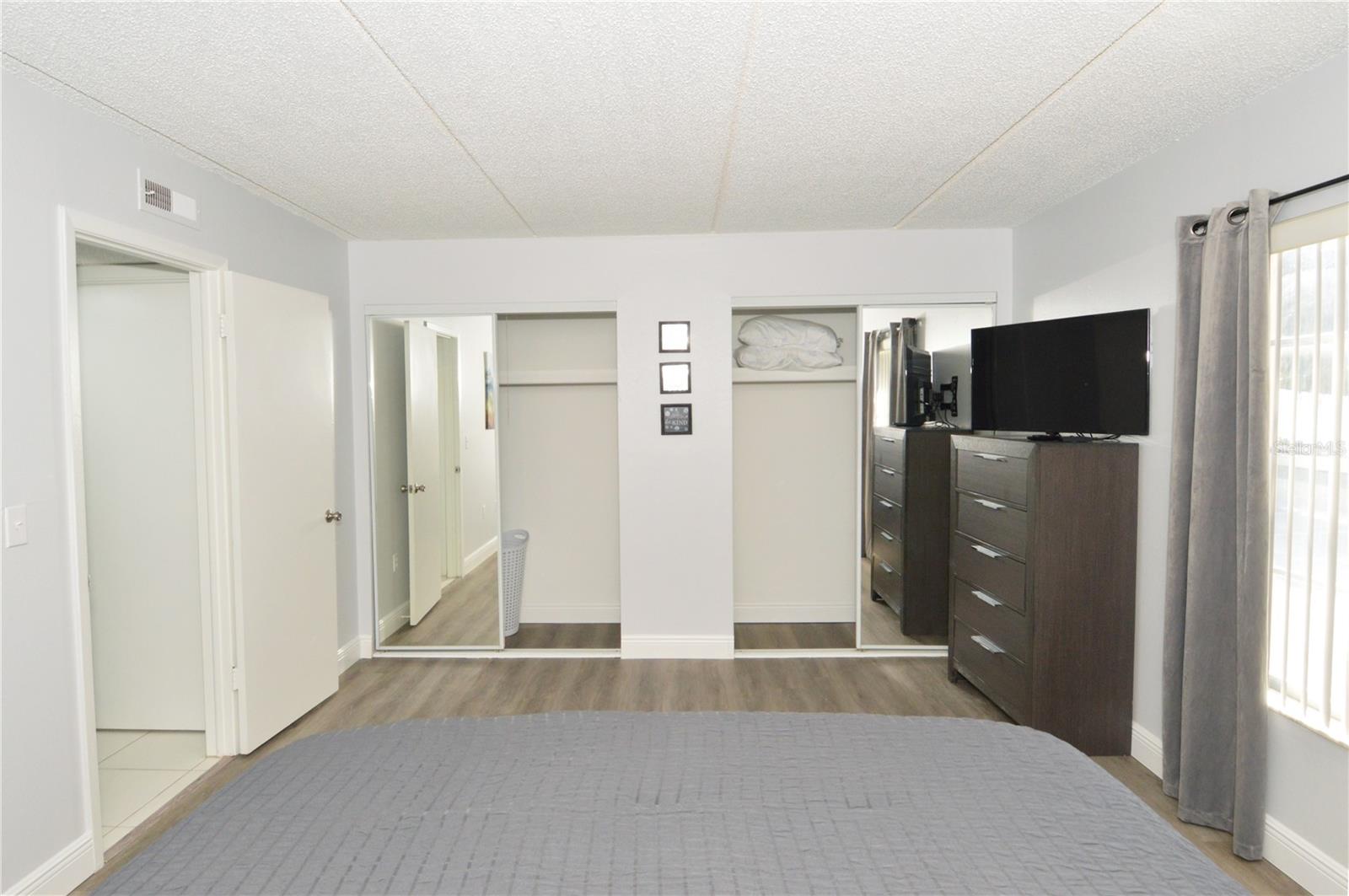 12760 INDIAN ROCKS RD #555, LARGO, FL, 33774