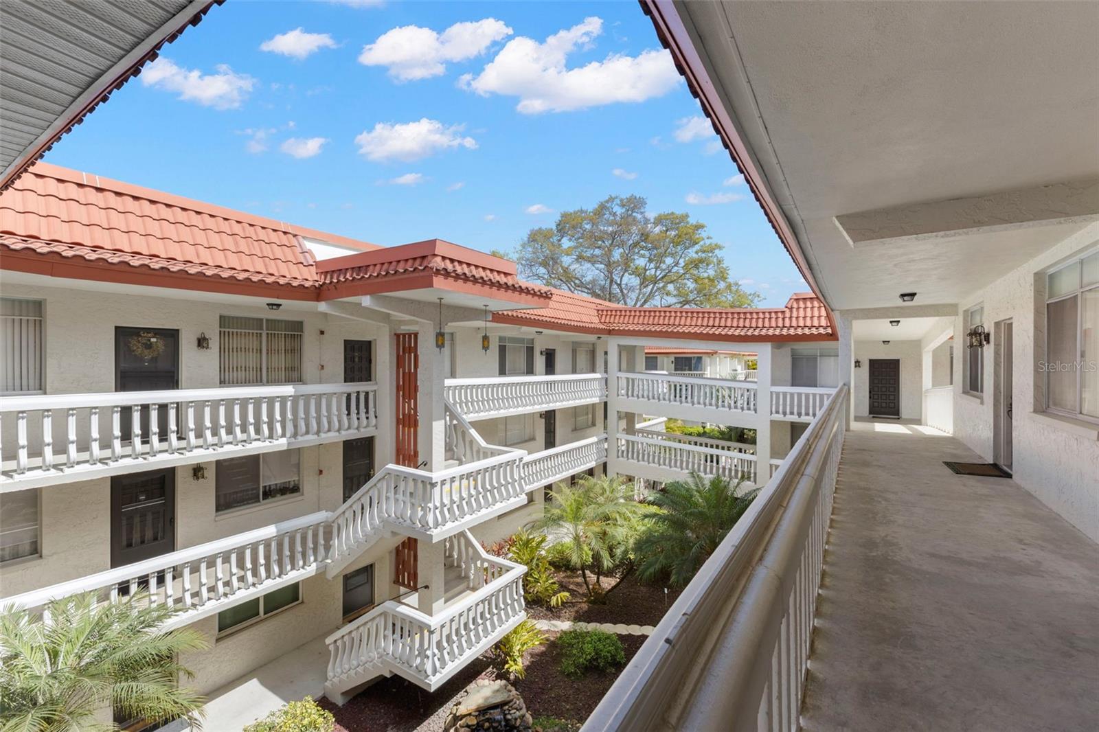 1001 PEARCE DR #302, CLEARWATER, FL, 33764