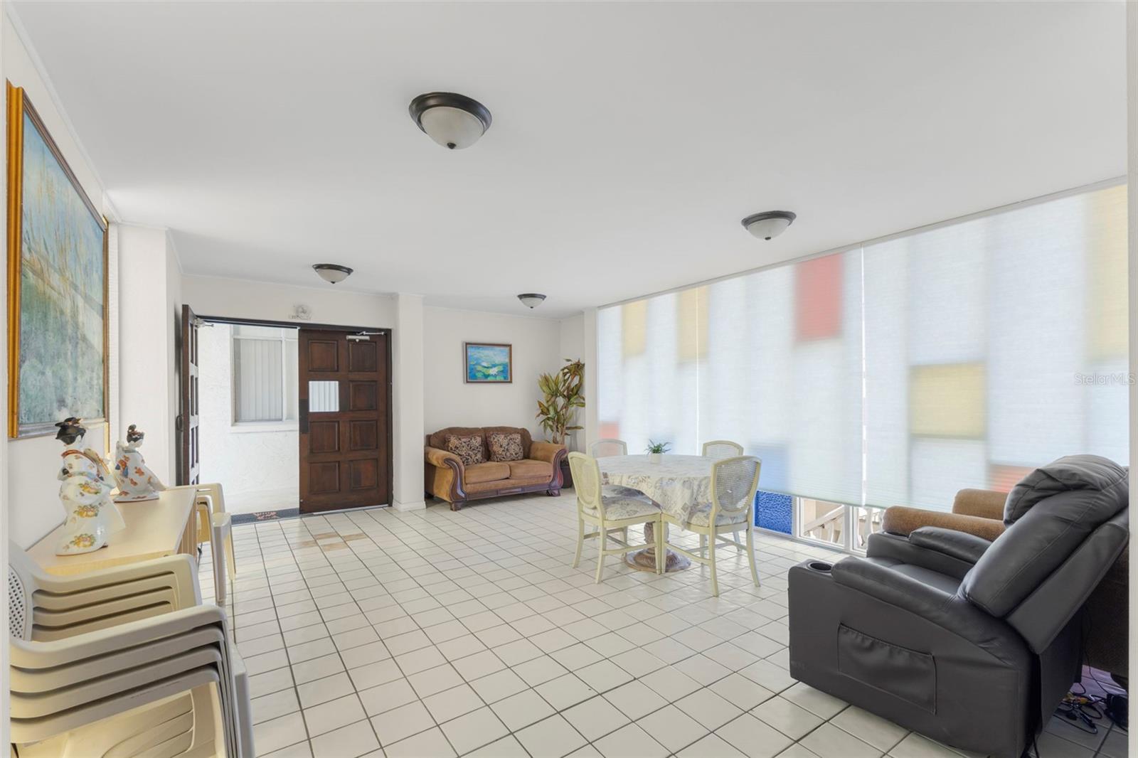1001 PEARCE DR #302, CLEARWATER, FL, 33764