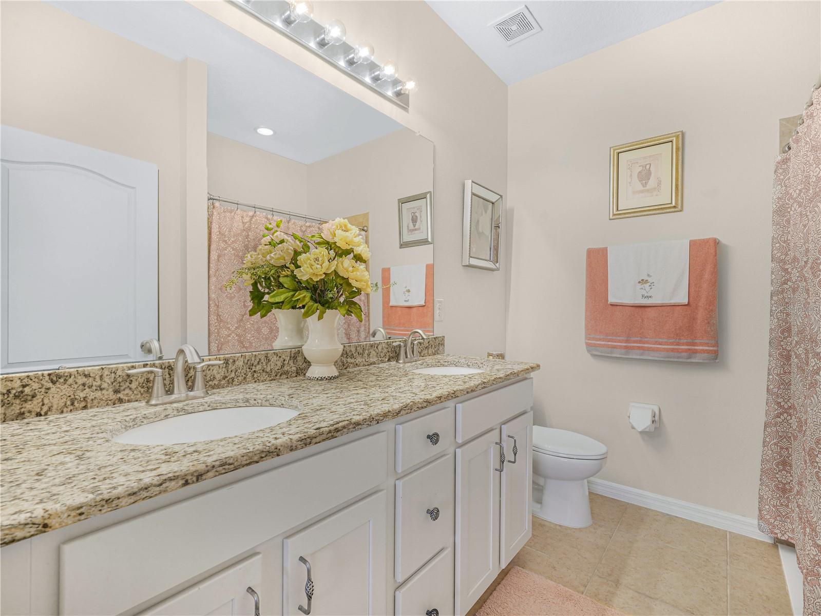 7417 SURREY PINES DR, APOLLO BEACH, FL, 33572
