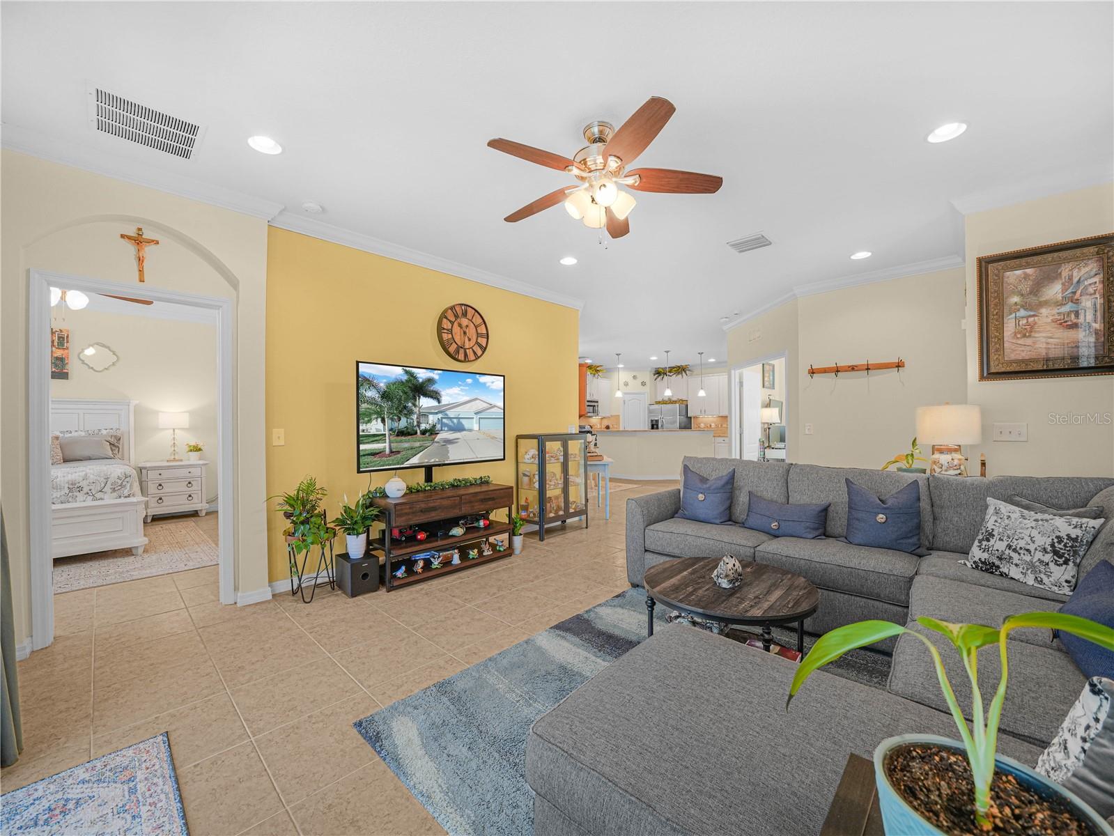7417 SURREY PINES DR, APOLLO BEACH, FL, 33572