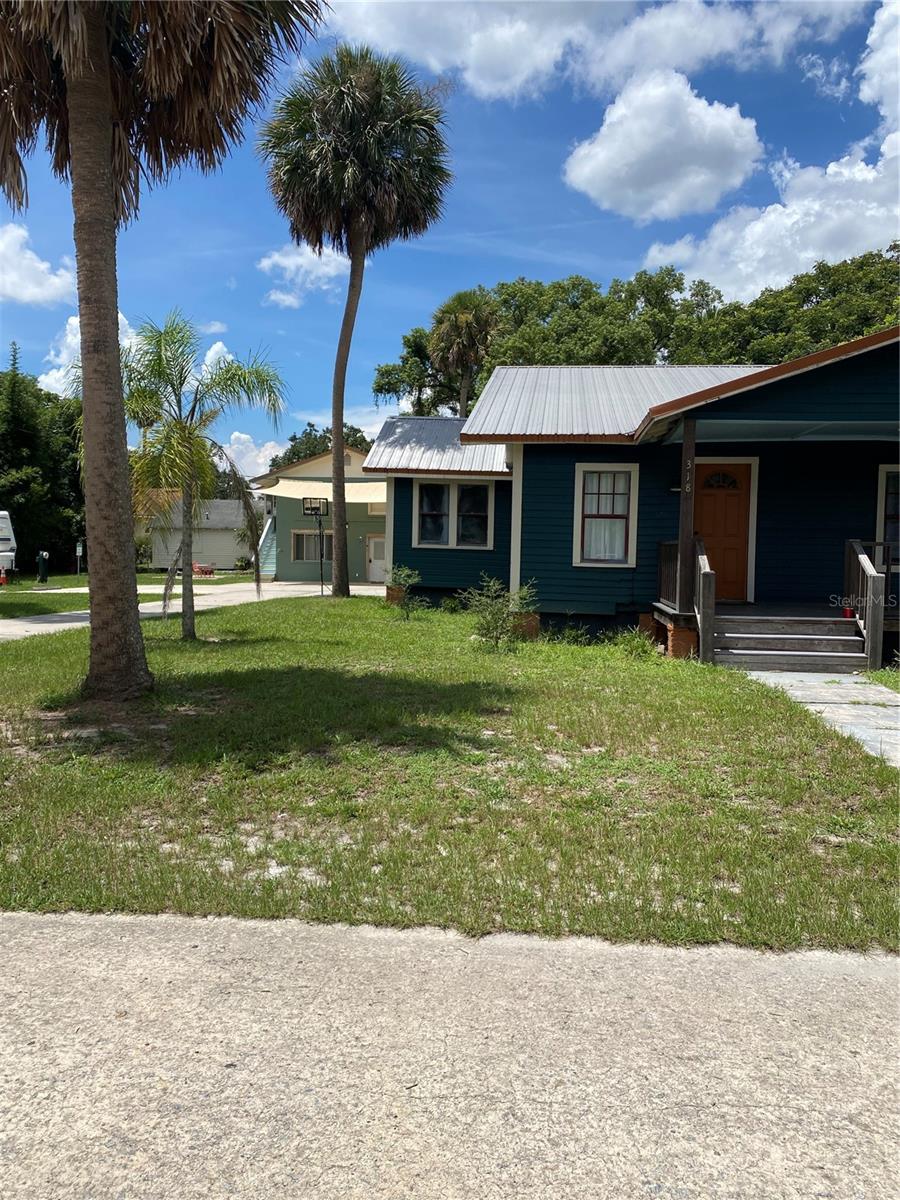 318 S CLAKE ST, DELAND, FL, 32720