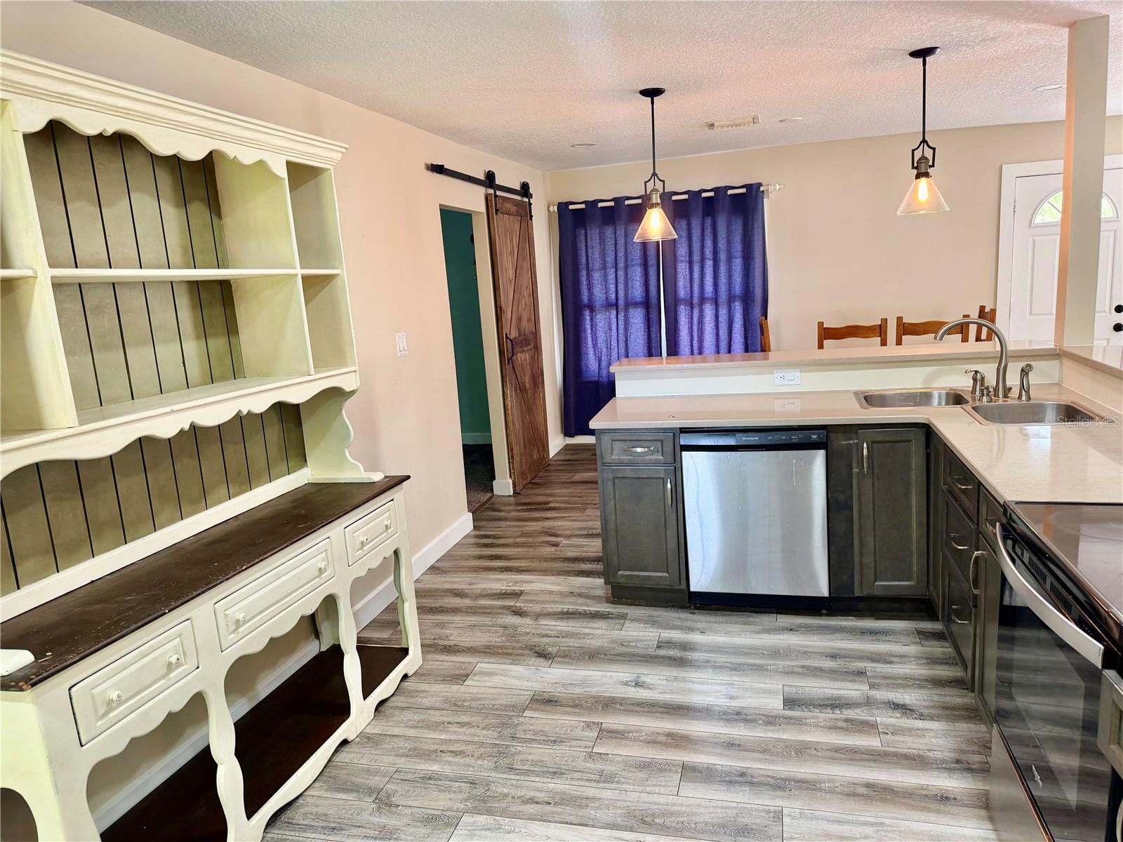 318 S CLAKE ST, DELAND, FL, 32720