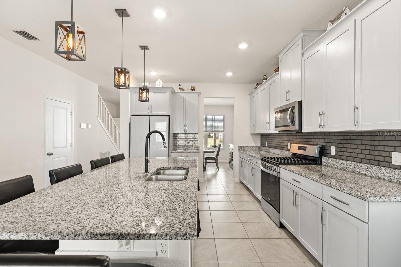 660 BIG PINE AVE, MINNEOLA, FL, 34715
