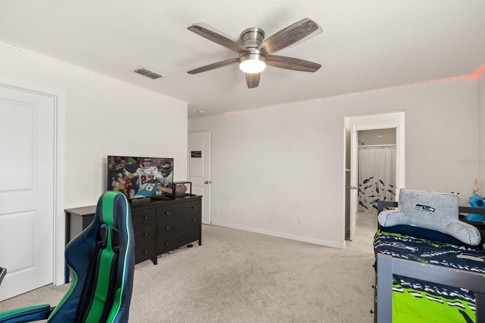 660 BIG PINE AVE, MINNEOLA, FL, 34715