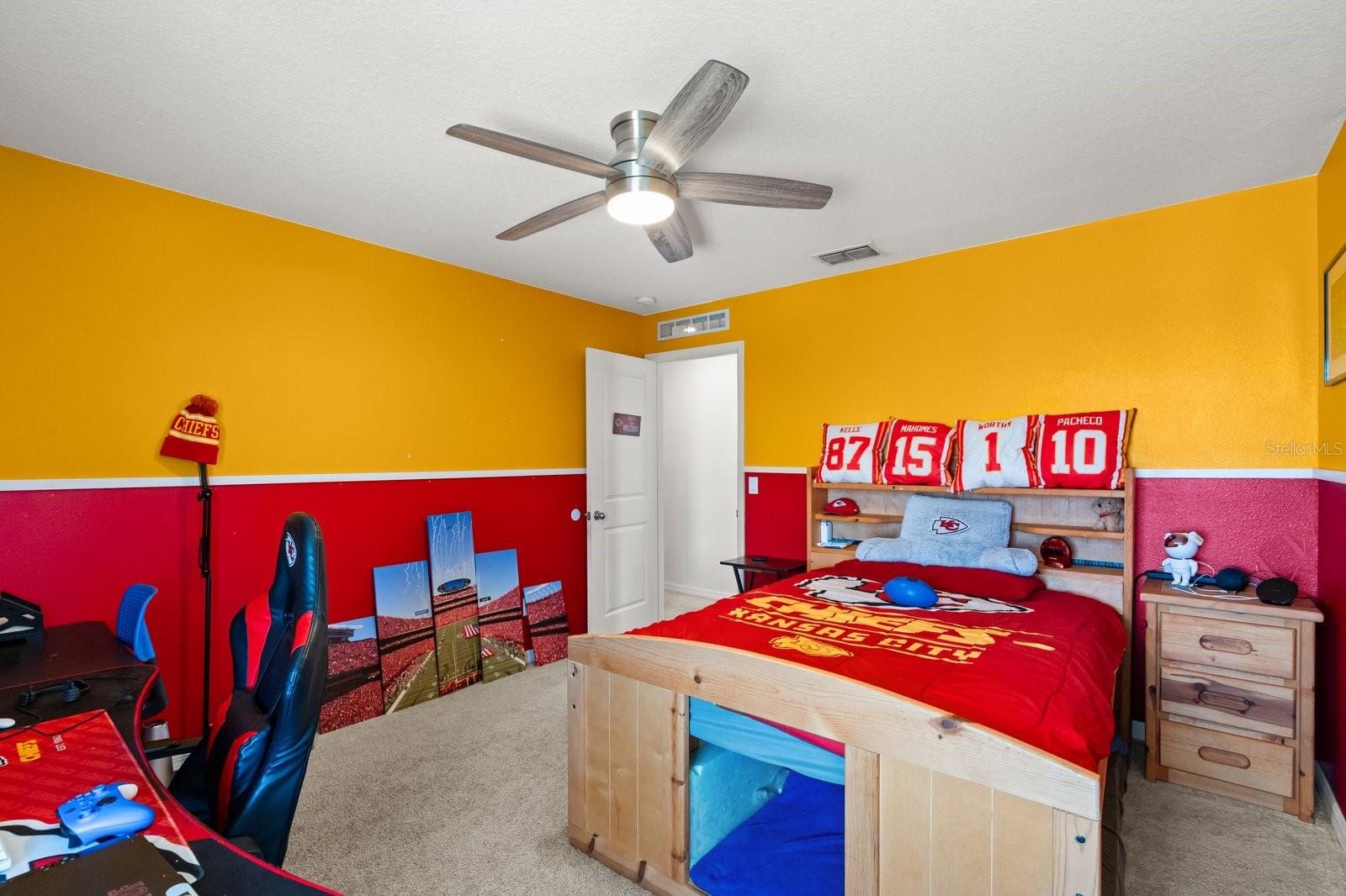 660 BIG PINE AVE, MINNEOLA, FL, 34715