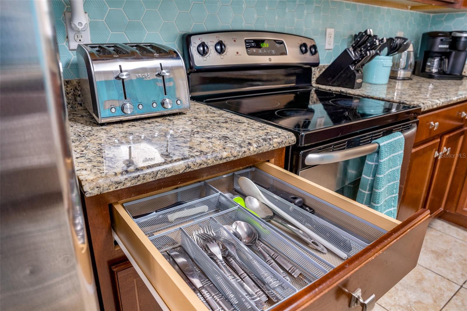 1144 CYPRESS POINTE BLVD, DAVENPORT, FL, 33896