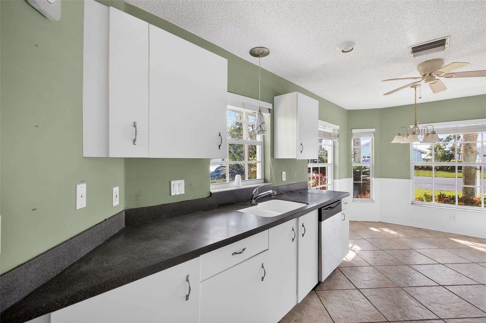 1803 ASHLEY DR, VENICE, FL, 34292