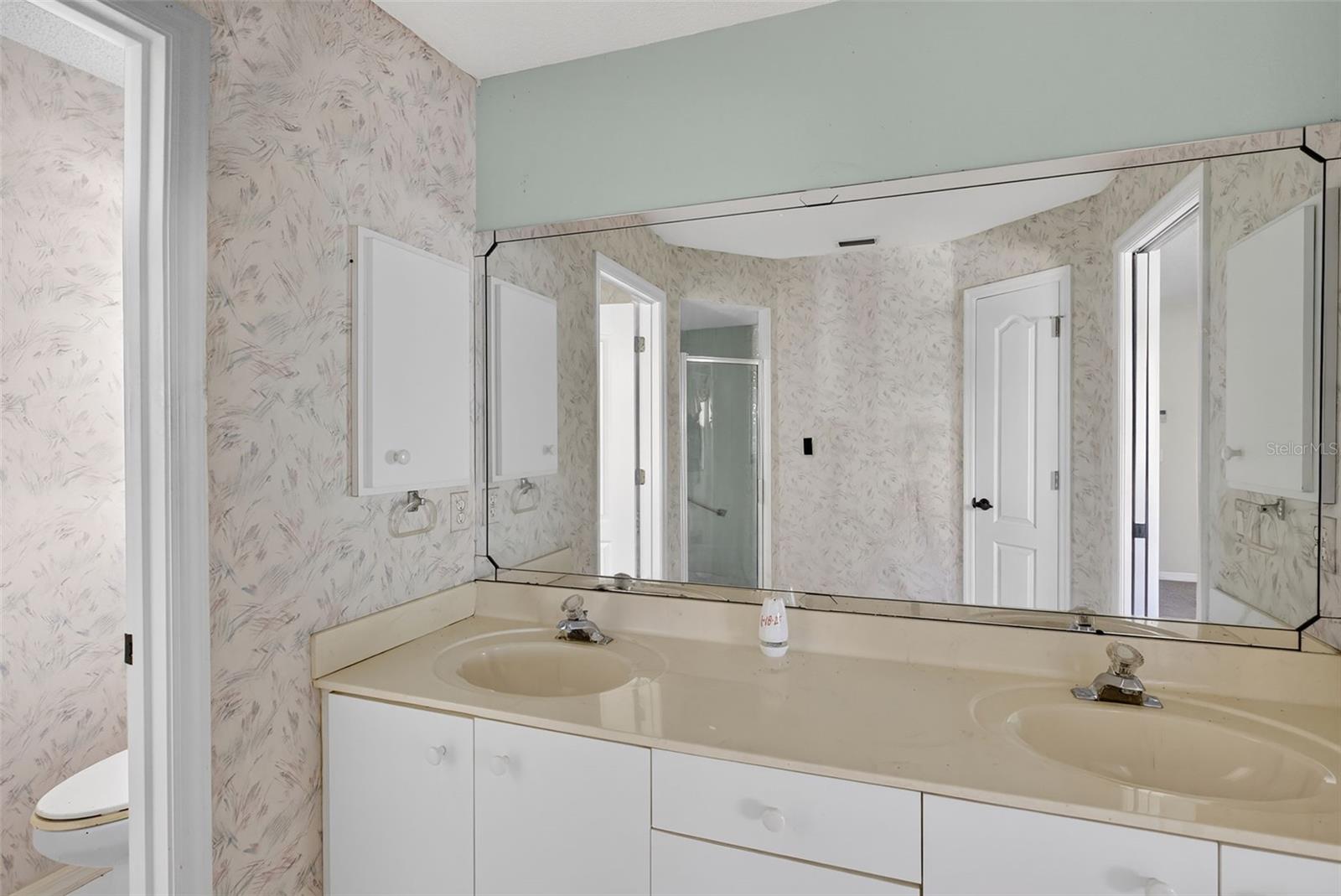 1803 ASHLEY DR, VENICE, FL, 34292