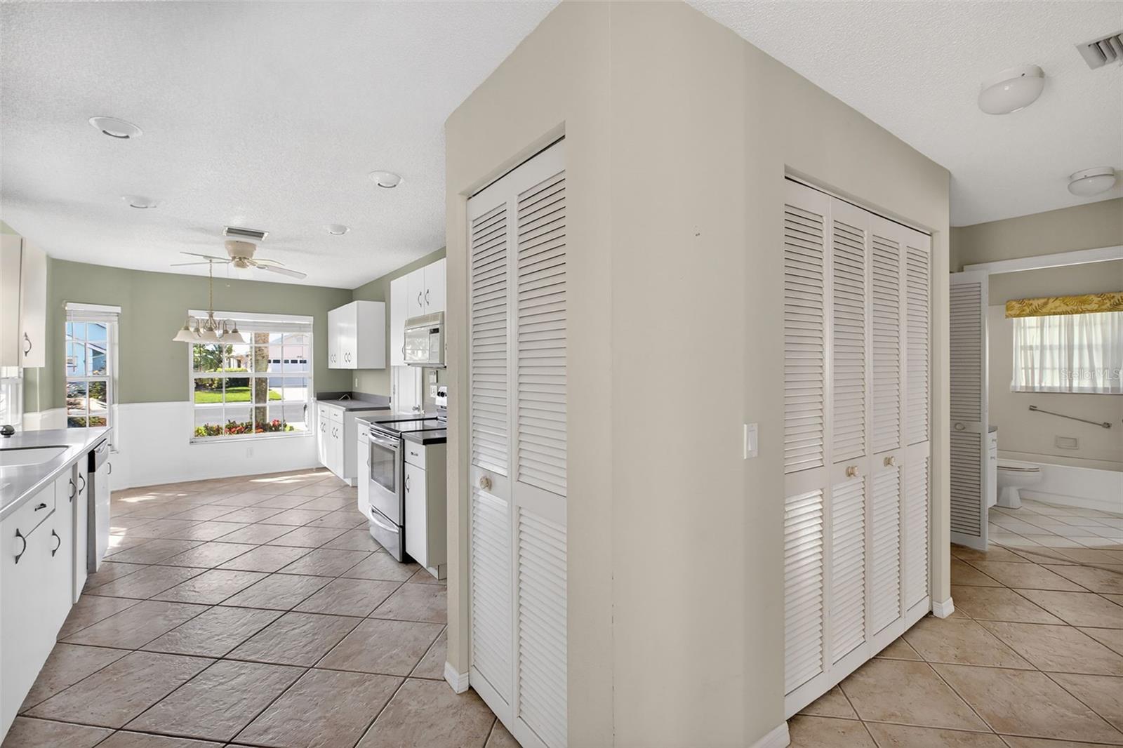 1803 ASHLEY DR, VENICE, FL, 34292