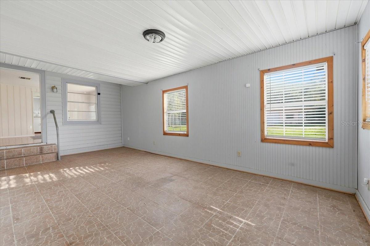 506 COMMONWEALTH AVE SW, POLK CITY, FL, 33868