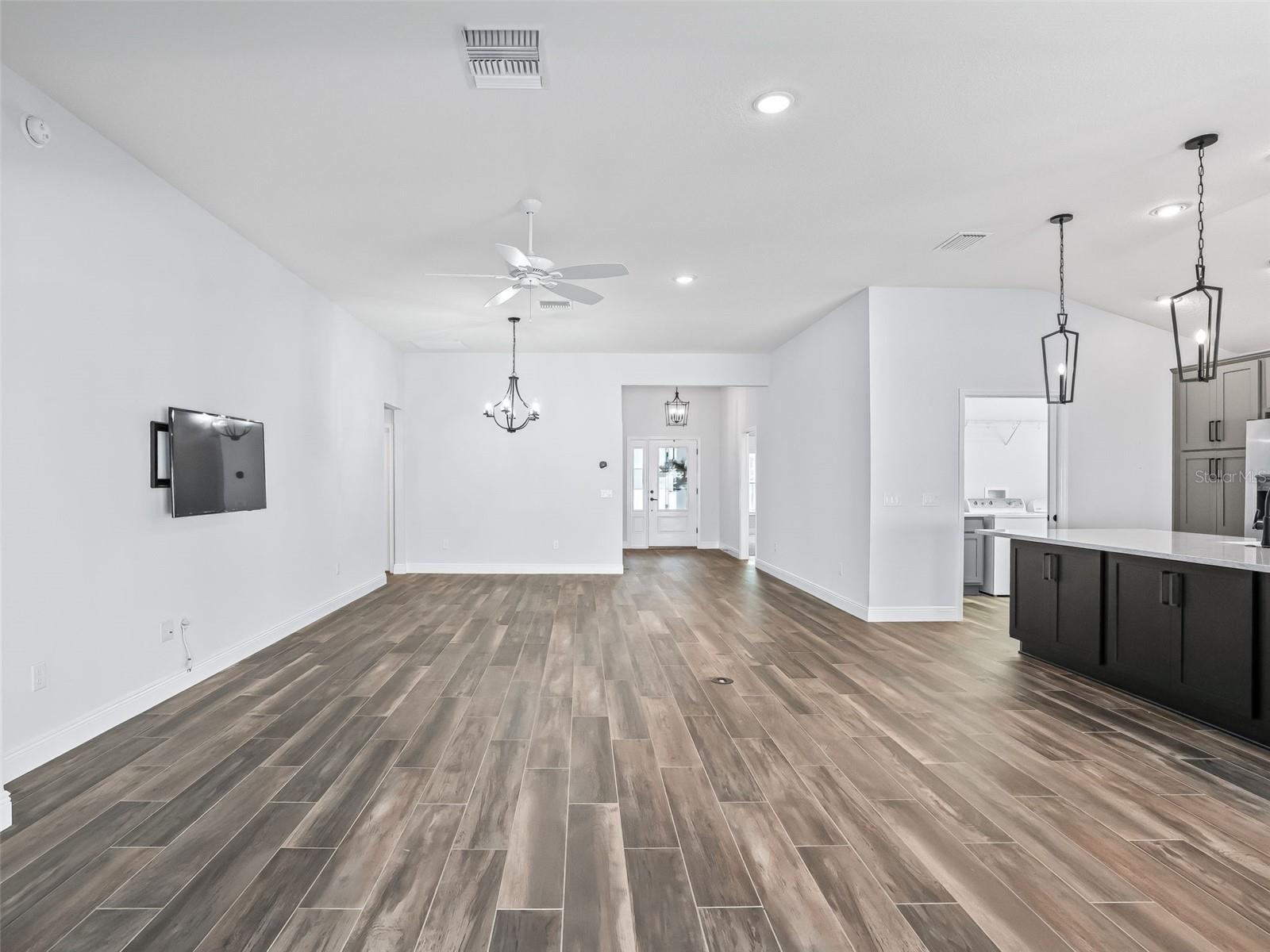 5716 MELVIN DR, THE VILLAGES, FL, 32163
