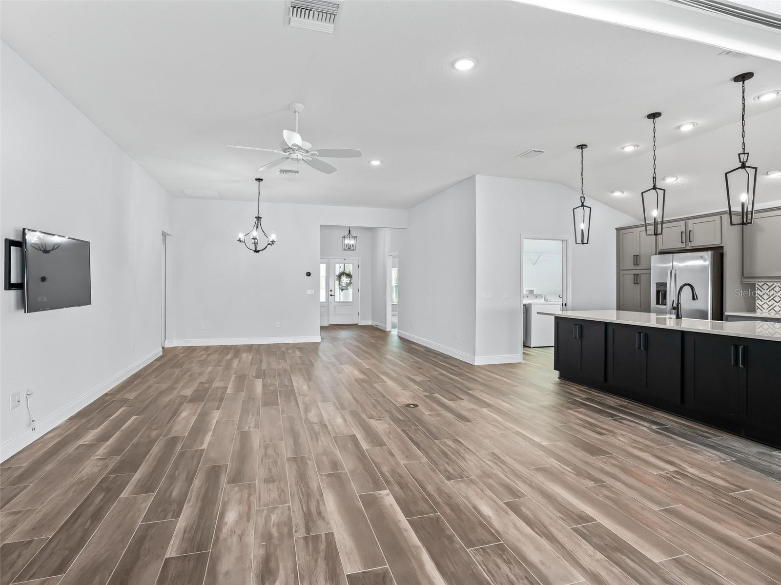 5716 MELVIN DR, THE VILLAGES, FL, 32163