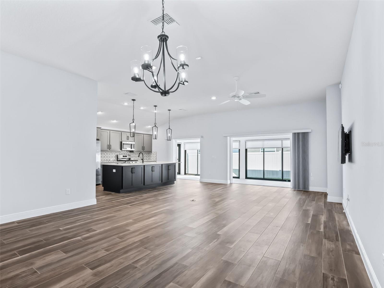 5716 MELVIN DR, THE VILLAGES, FL, 32163