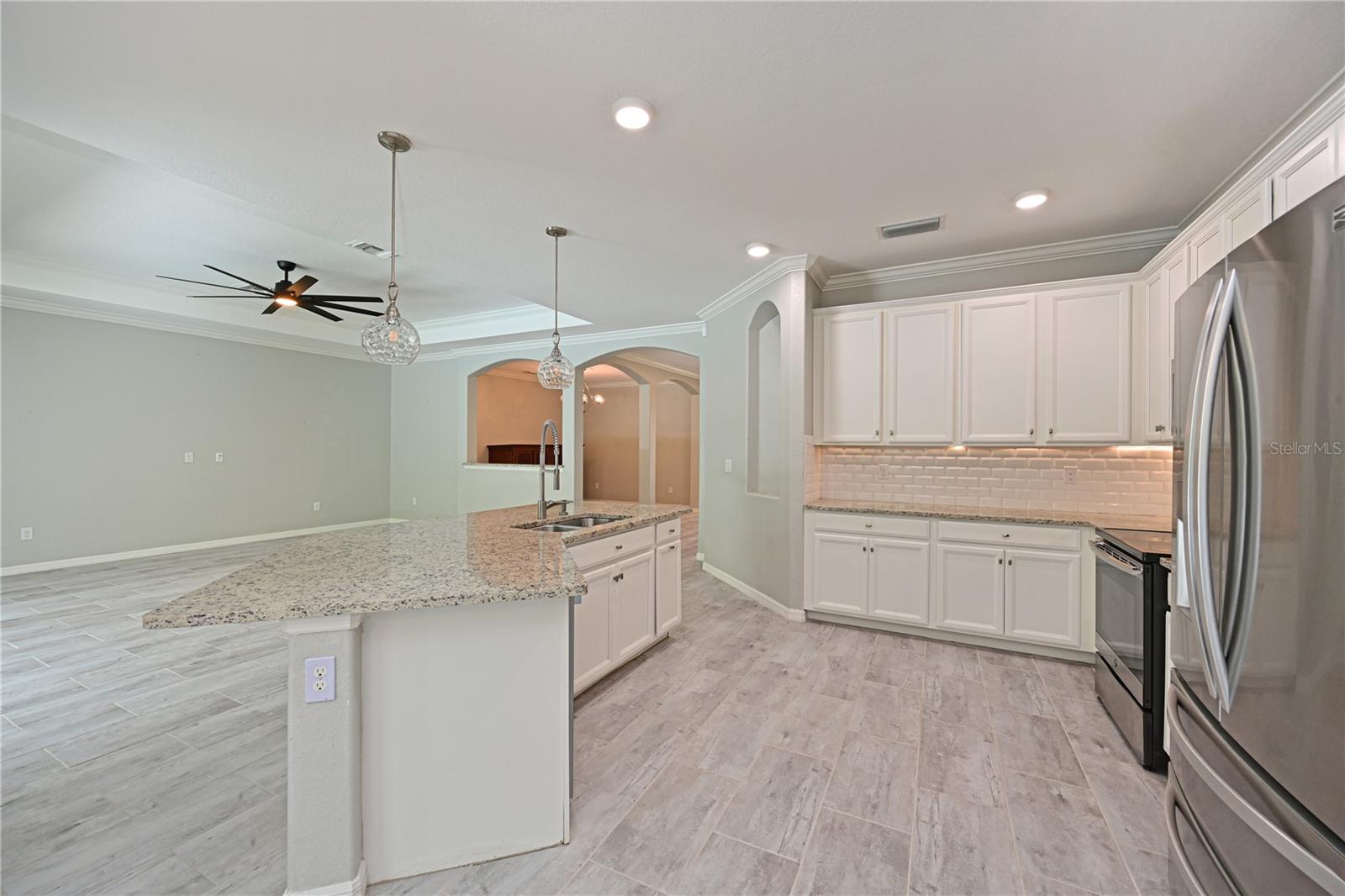 706 ACACIA CT, BRADENTON, FL, 34212