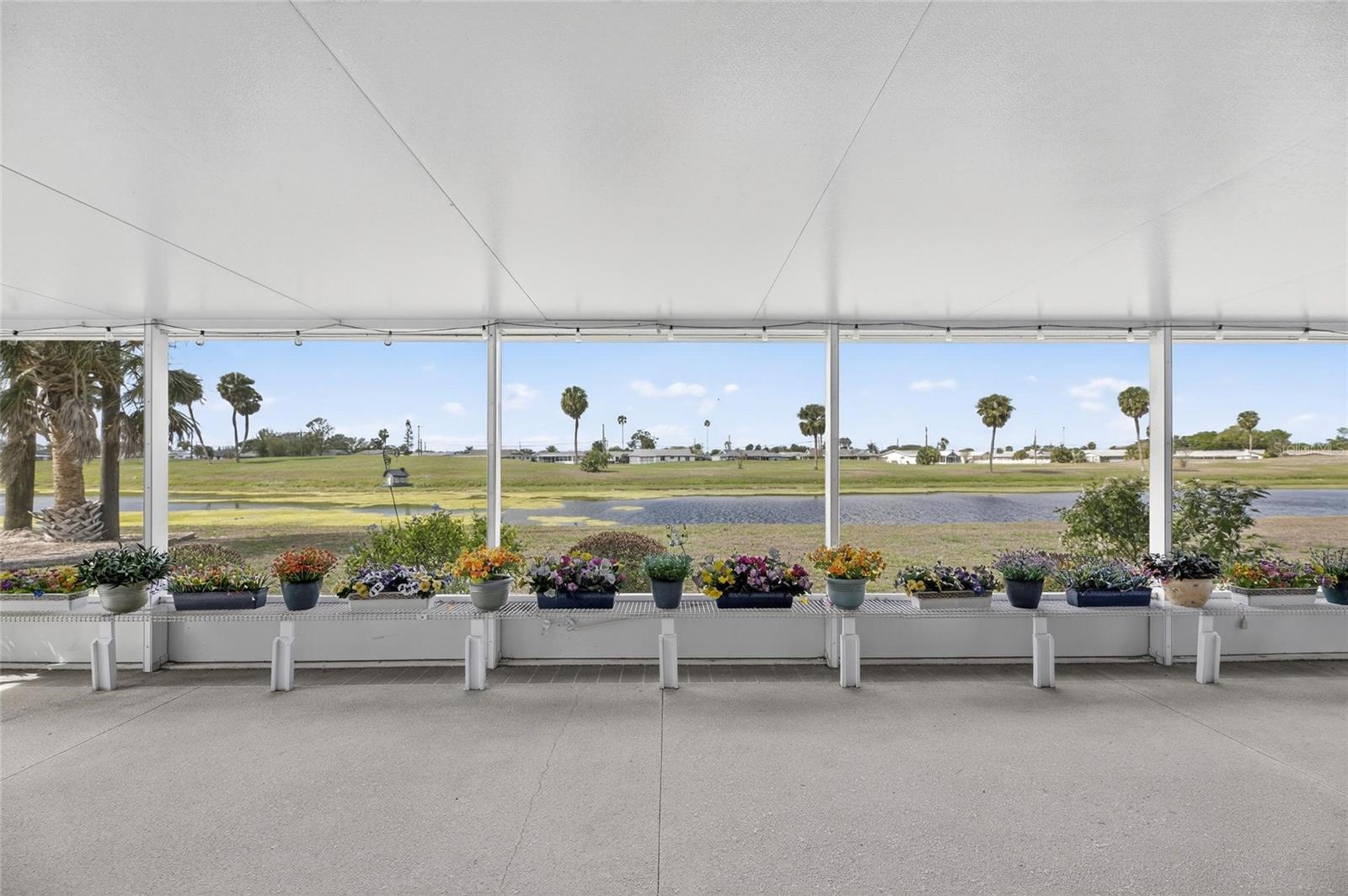 1302 DESERT HILLS DR, SUN CITY CENTER, FL, 33573