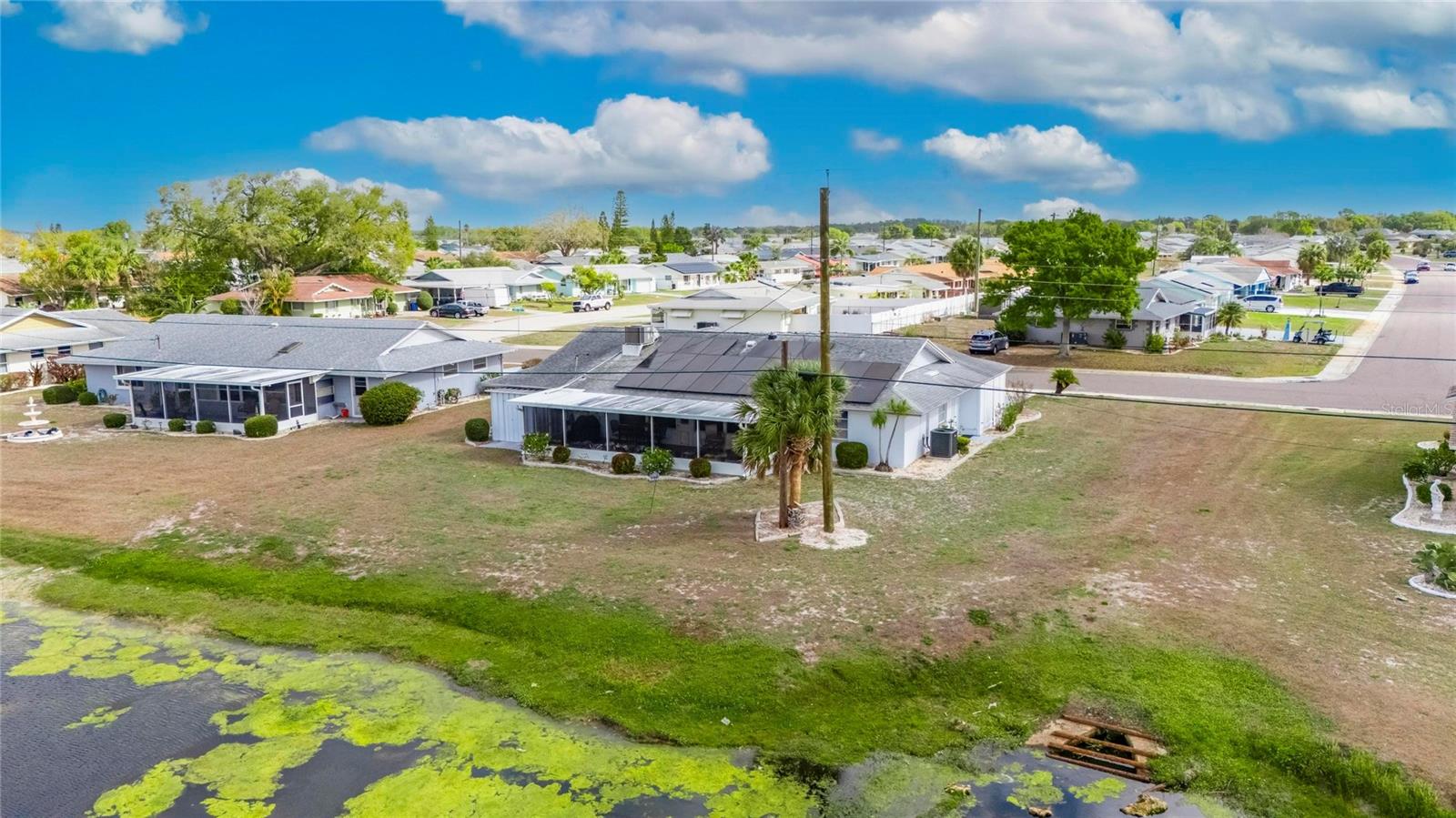 1302 DESERT HILLS DR, SUN CITY CENTER, FL, 33573