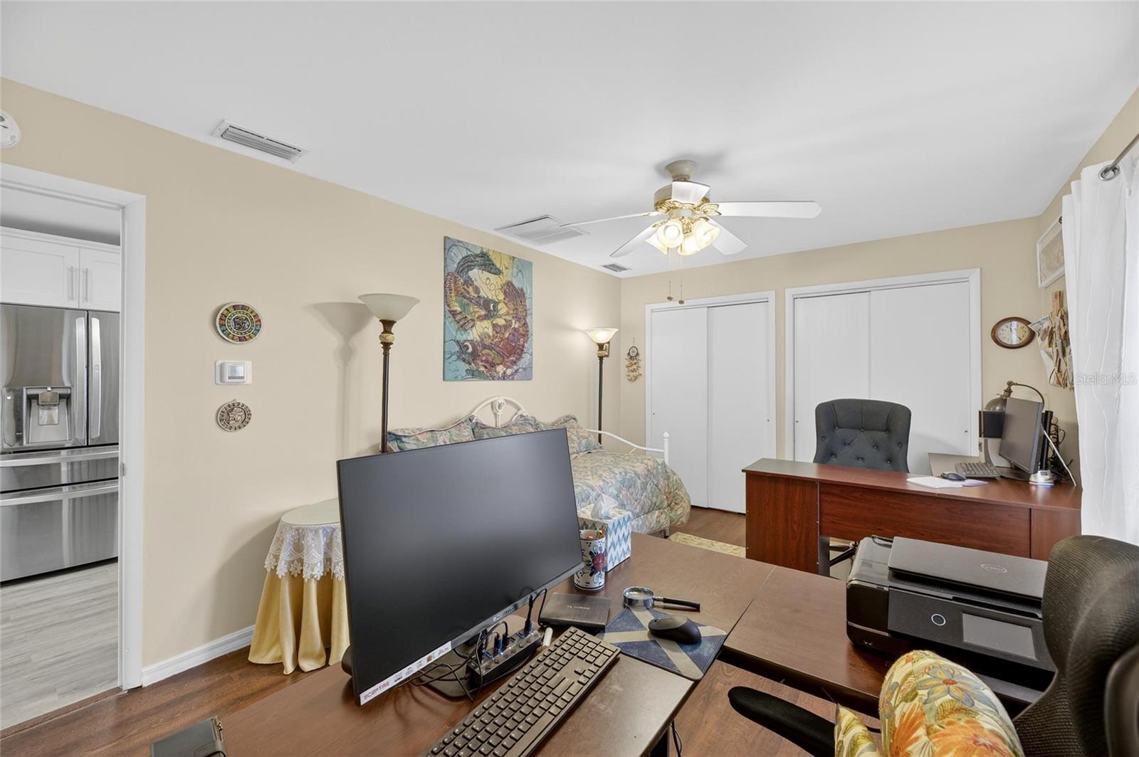 1302 DESERT HILLS DR, SUN CITY CENTER, FL, 33573
