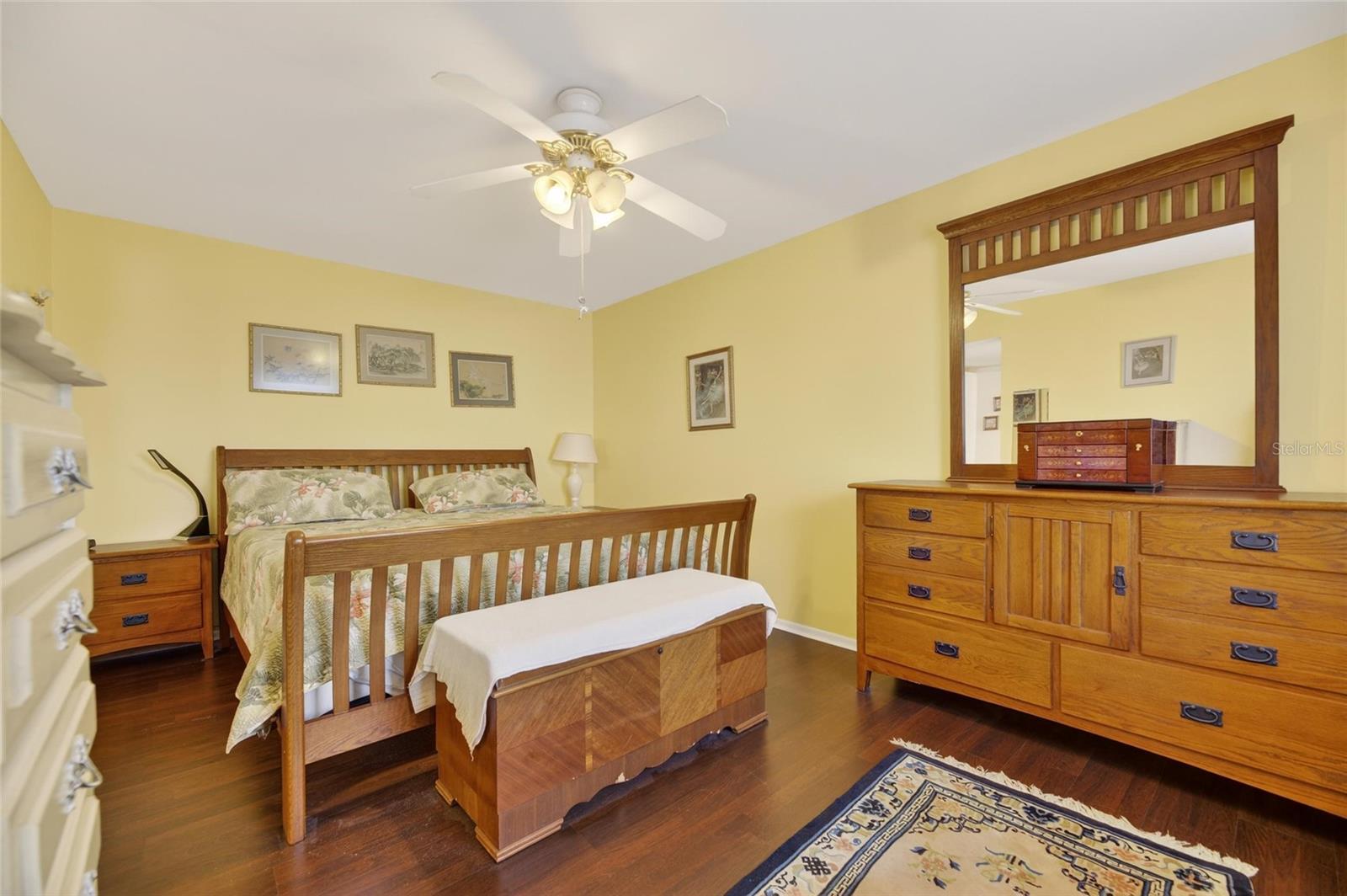 1302 DESERT HILLS DR, SUN CITY CENTER, FL, 33573