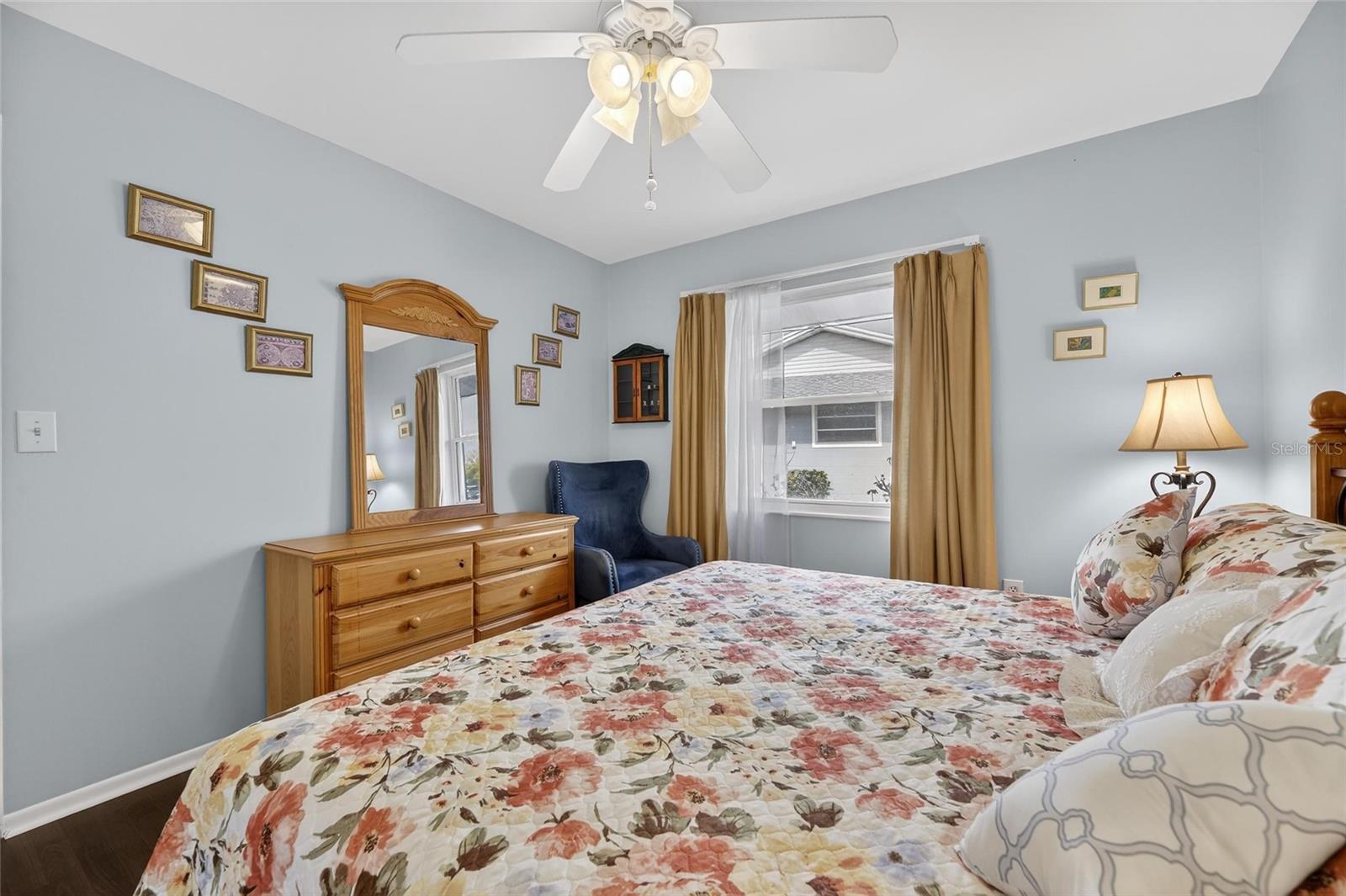 1302 DESERT HILLS DR, SUN CITY CENTER, FL, 33573