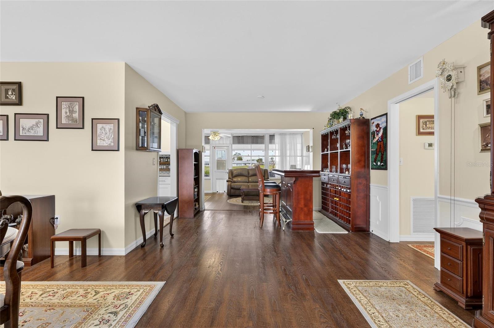1302 DESERT HILLS DR, SUN CITY CENTER, FL, 33573