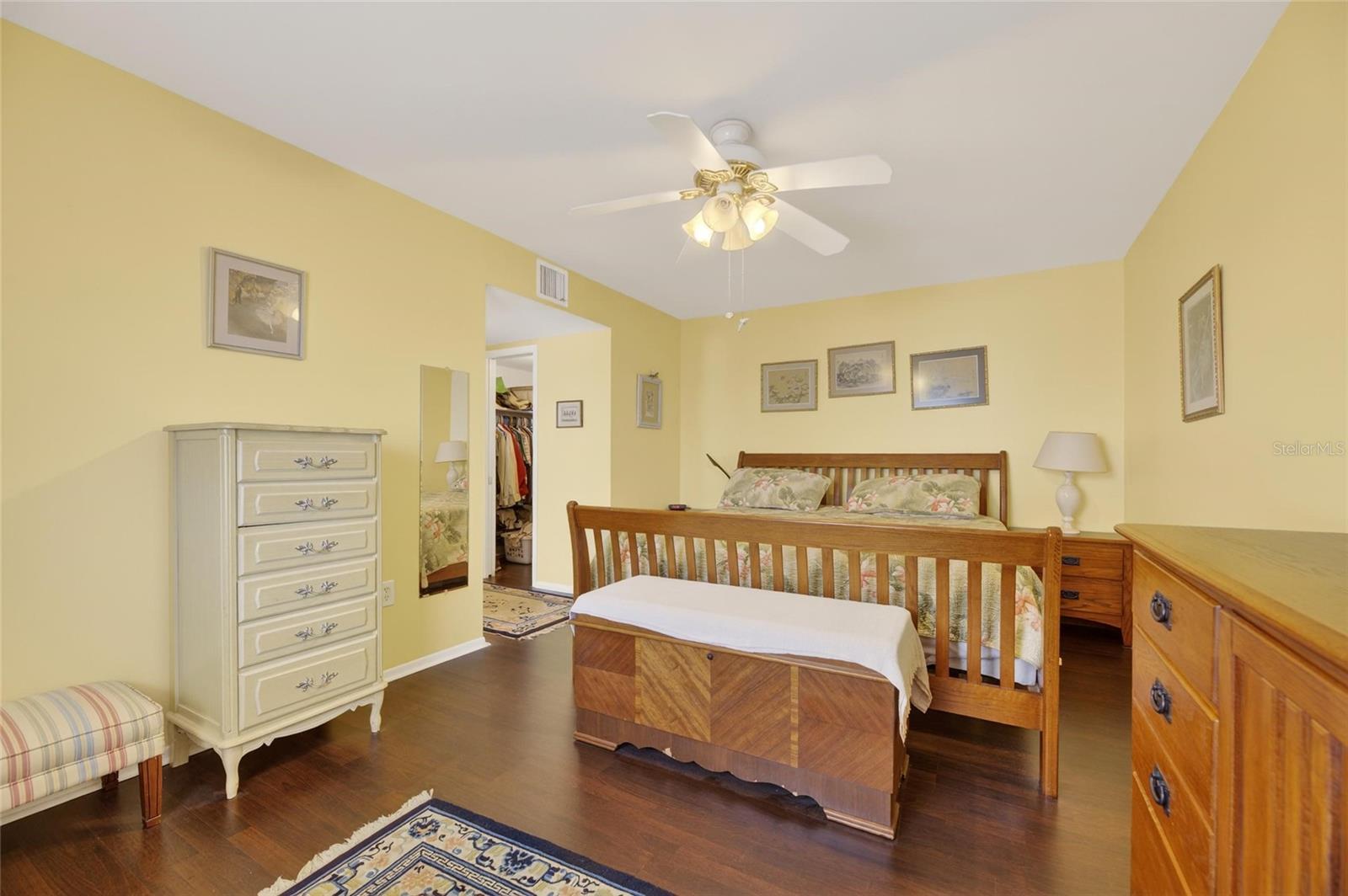 1302 DESERT HILLS DR, SUN CITY CENTER, FL, 33573