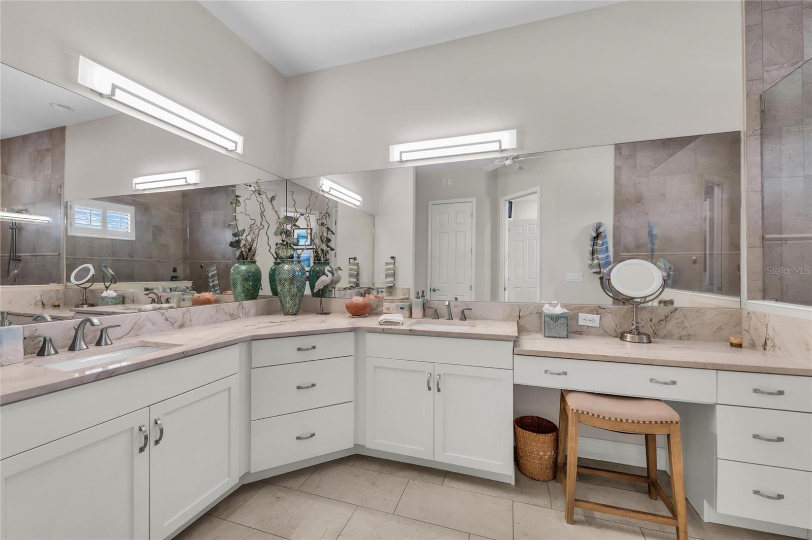 6224 SIGNATURE POINTE LN, BRADENTON, FL, 34210