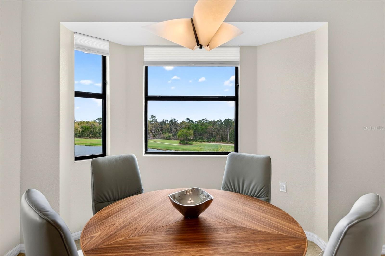 17520 GAWTHROP DR #401, LAKEWOOD RANCH, FL, 34211