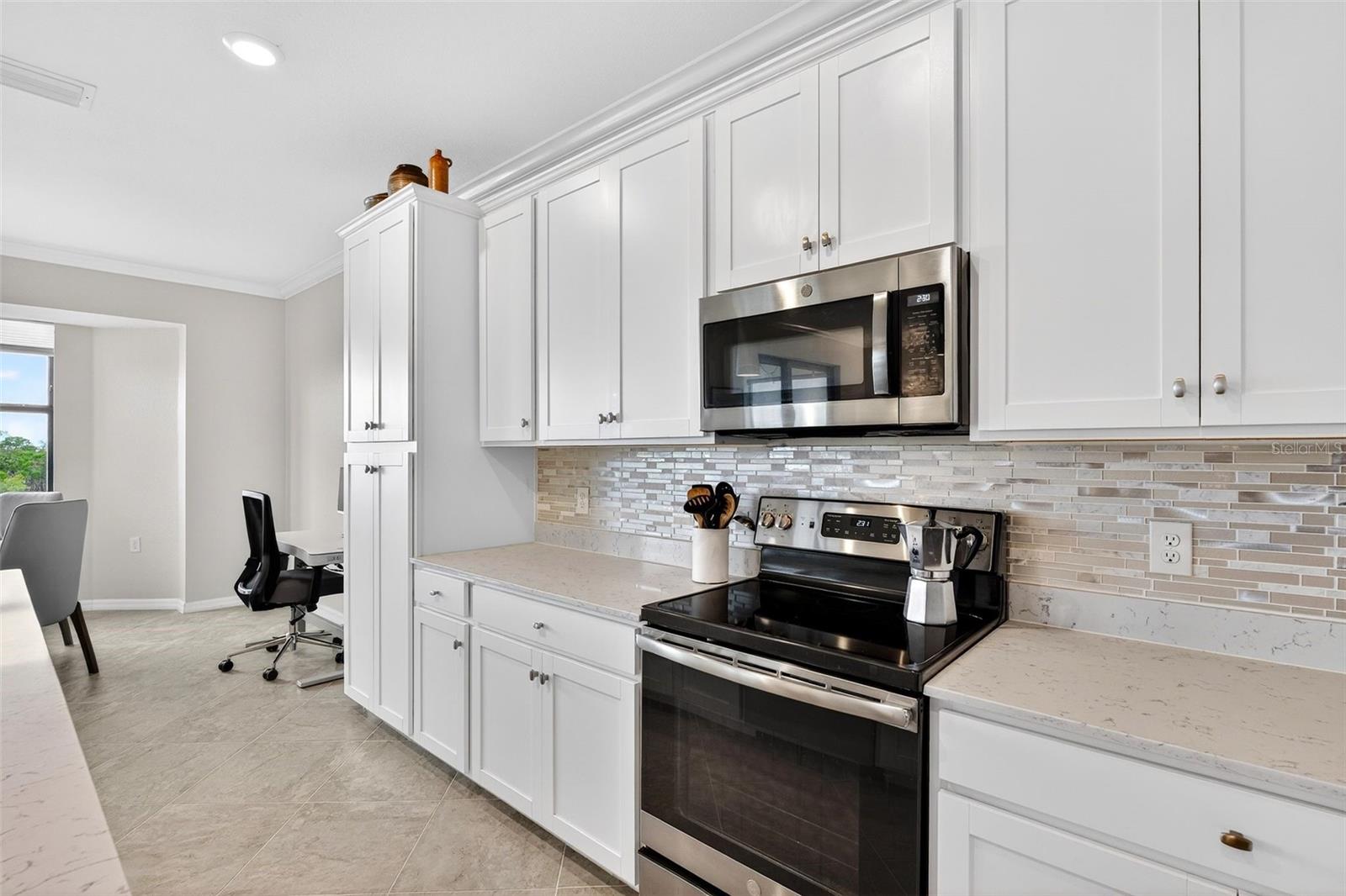 17520 GAWTHROP DR #401, LAKEWOOD RANCH, FL, 34211