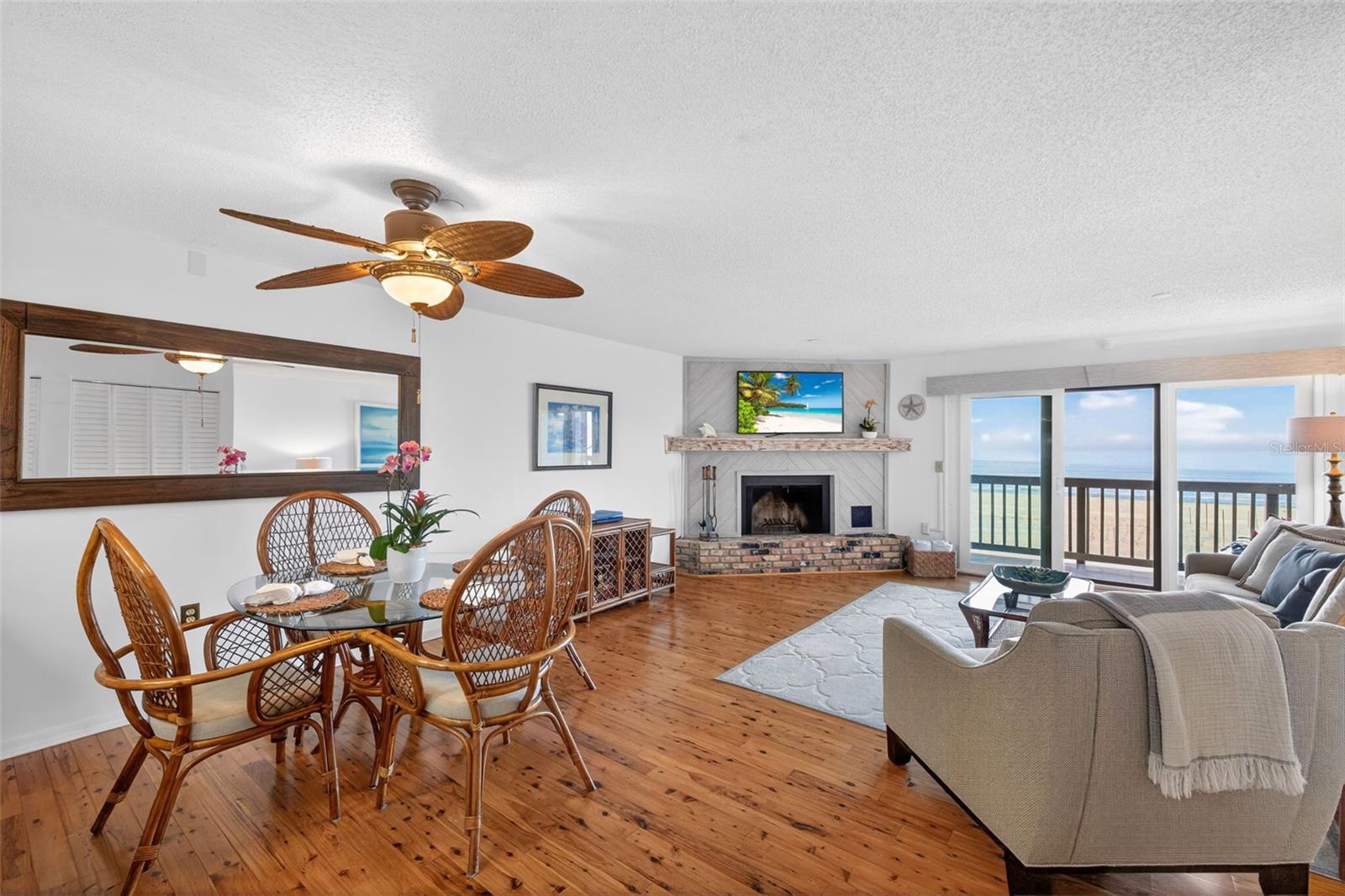 19010 GULF BLVD #101, INDIAN SHORES, FL, 33785