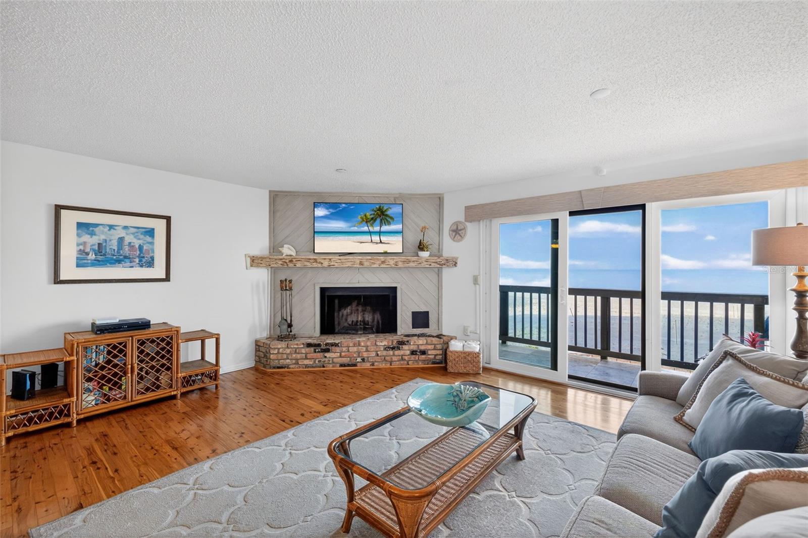 19010 GULF BLVD #101, INDIAN SHORES, FL, 33785