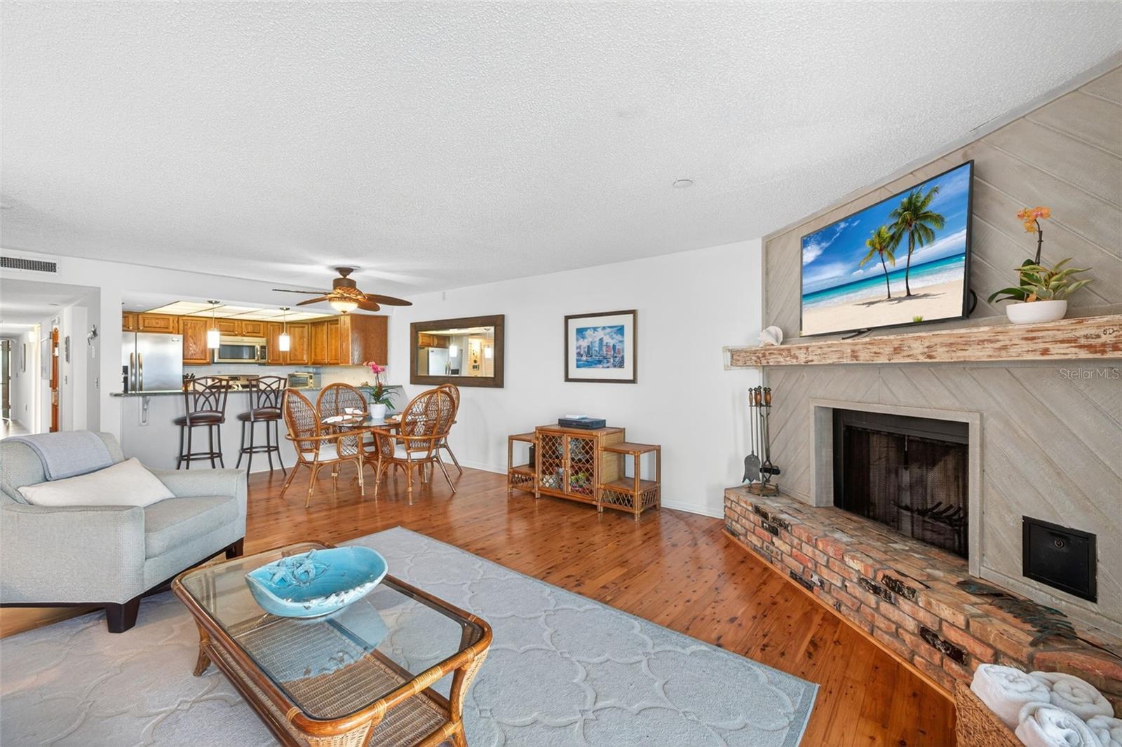 19010 GULF BLVD #101, INDIAN SHORES, FL, 33785