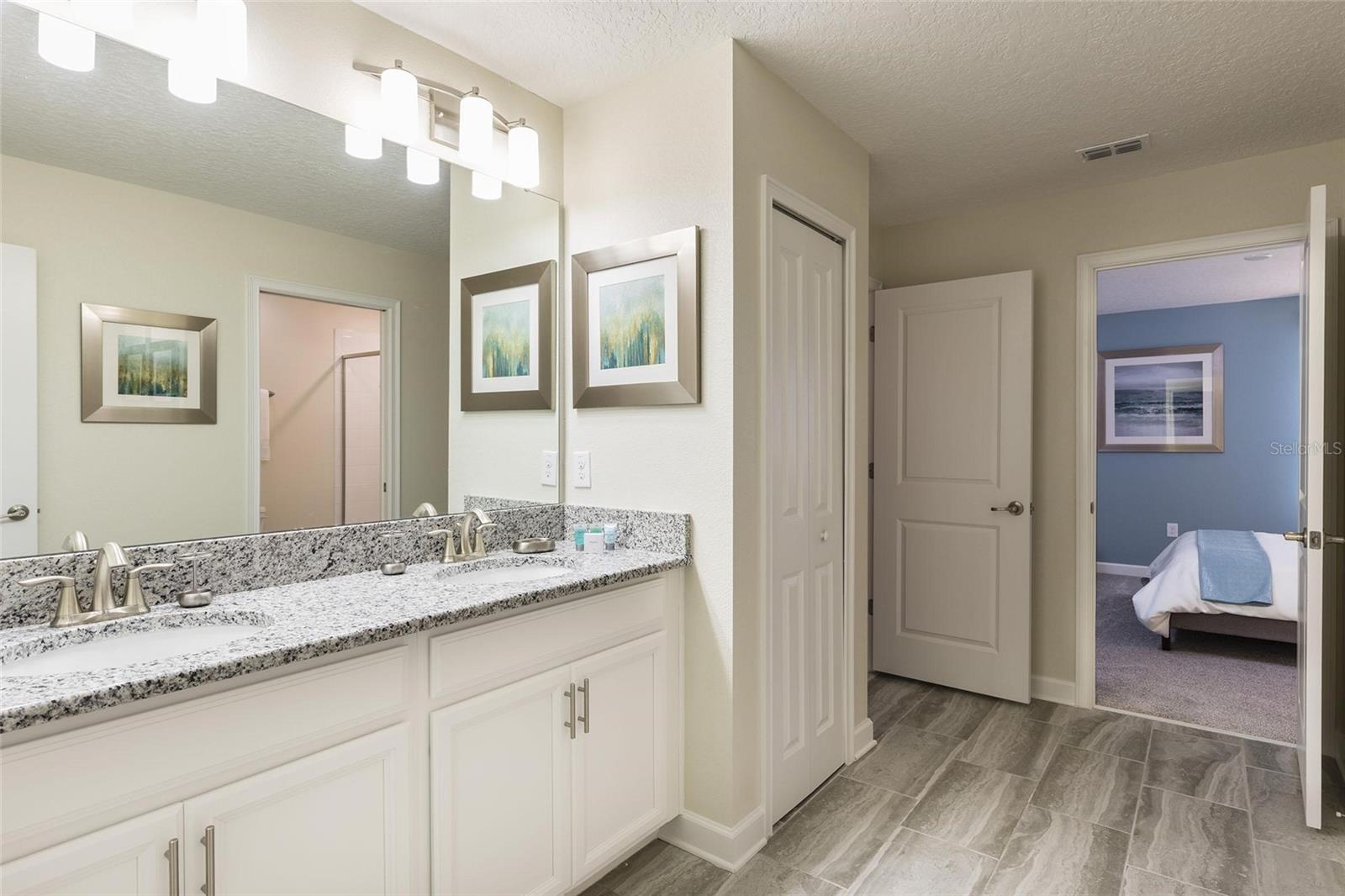 9045 STINGER DR, DAVENPORT, FL, 33896