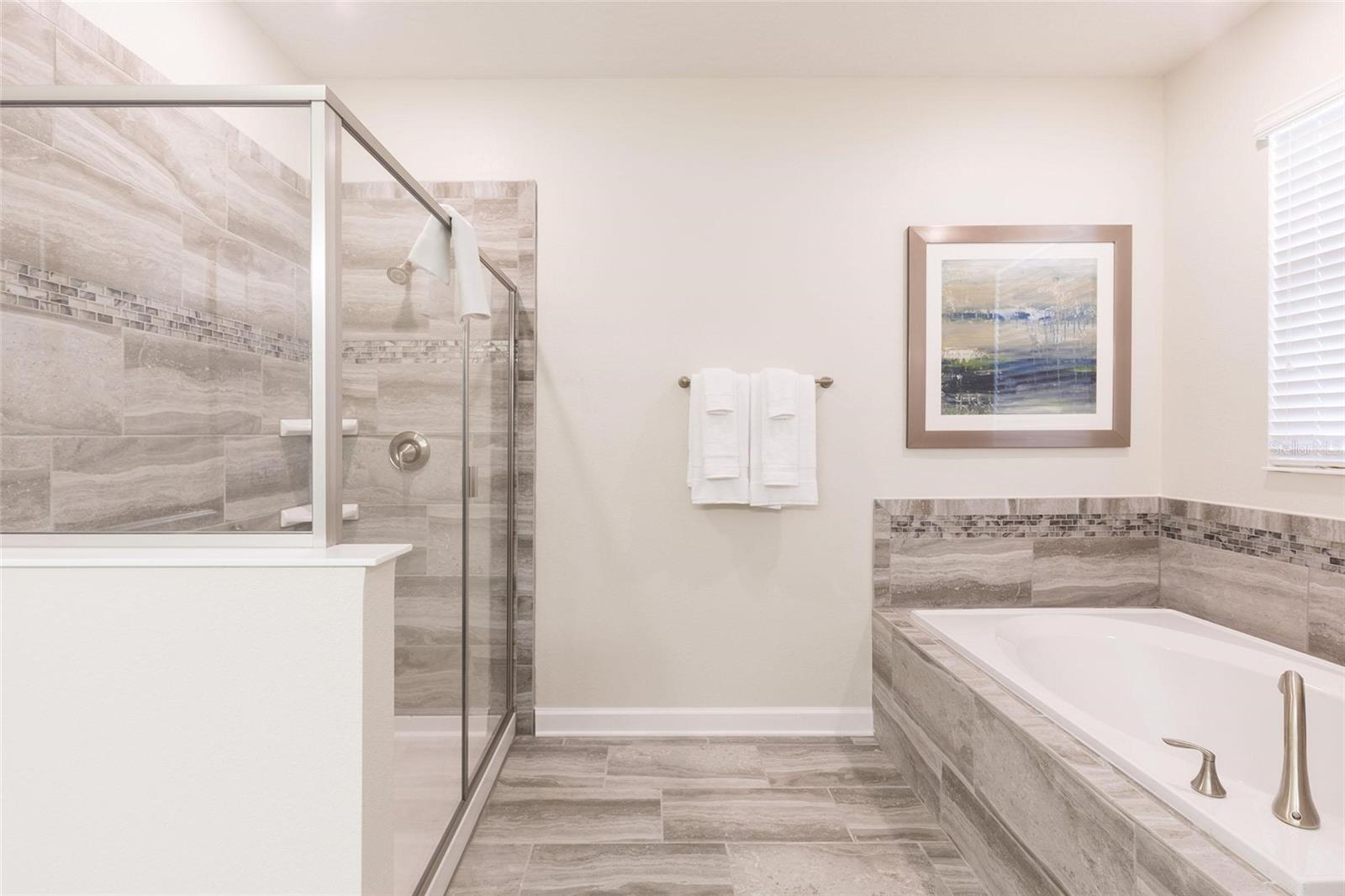 9045 STINGER DR, DAVENPORT, FL, 33896