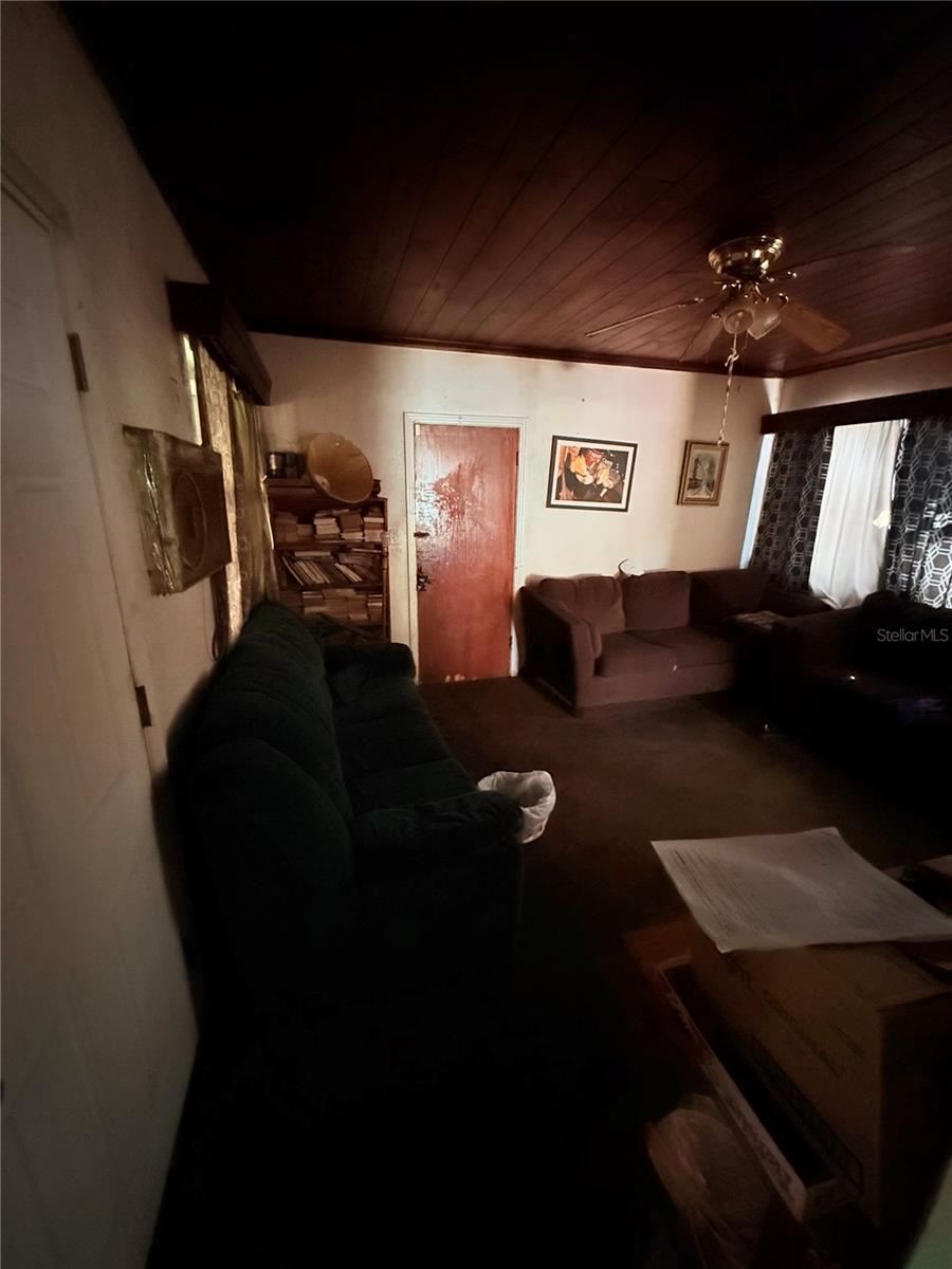 1600 27TH AVE S, ST PETERSBURG, FL, 33712