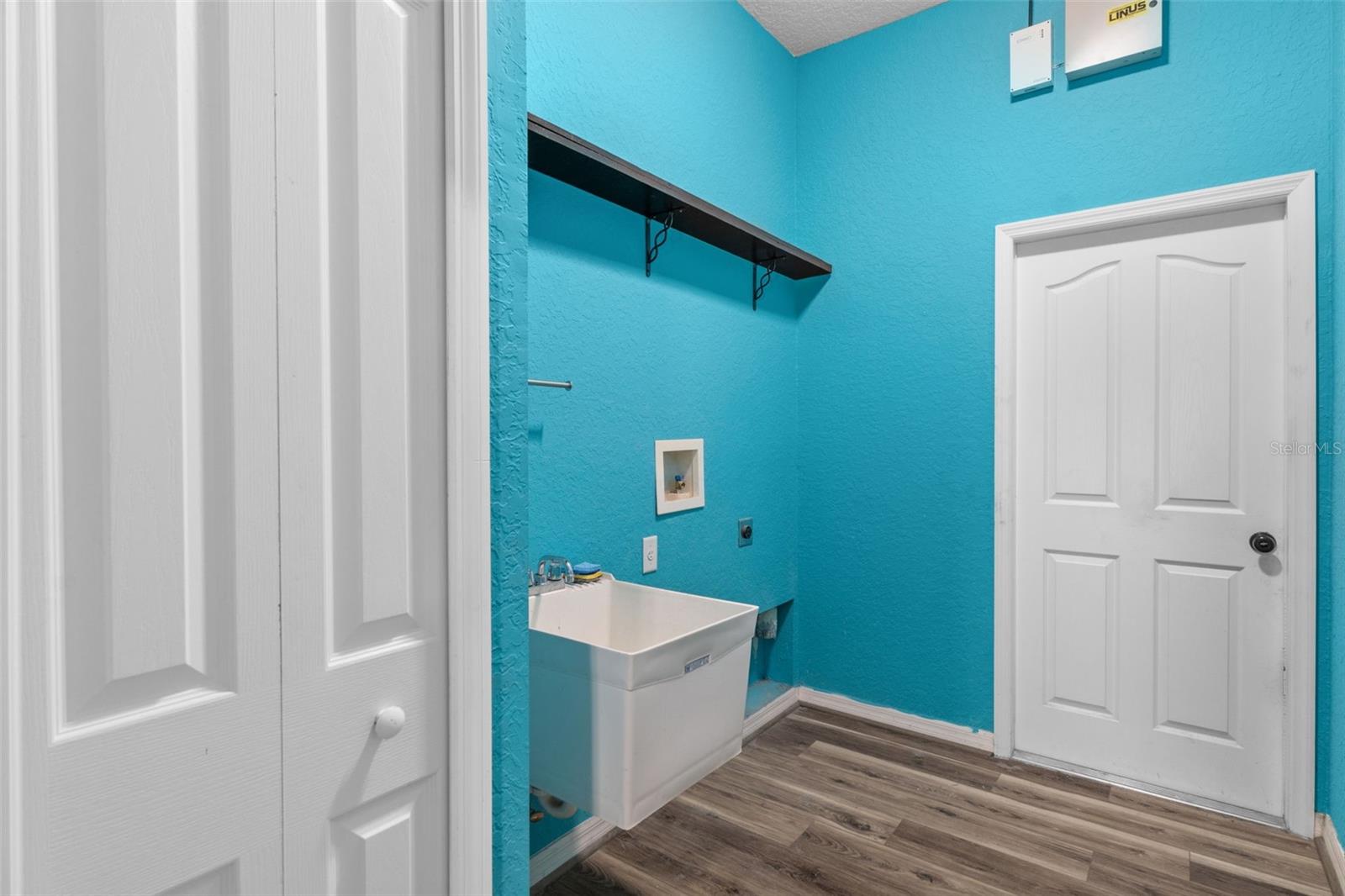 17478 MABERLY RD, WEEKI WACHEE, FL, 34614