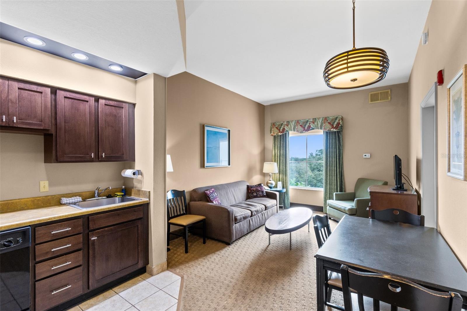 8303 PALM PKWY #511, ORLANDO, FL, 32836