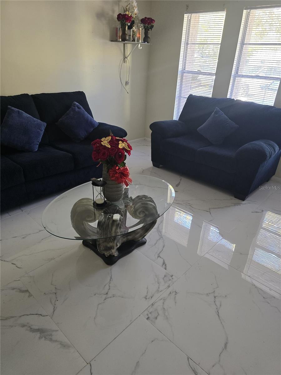 208 58TH AVE E, BRADENTON, FL, 34203