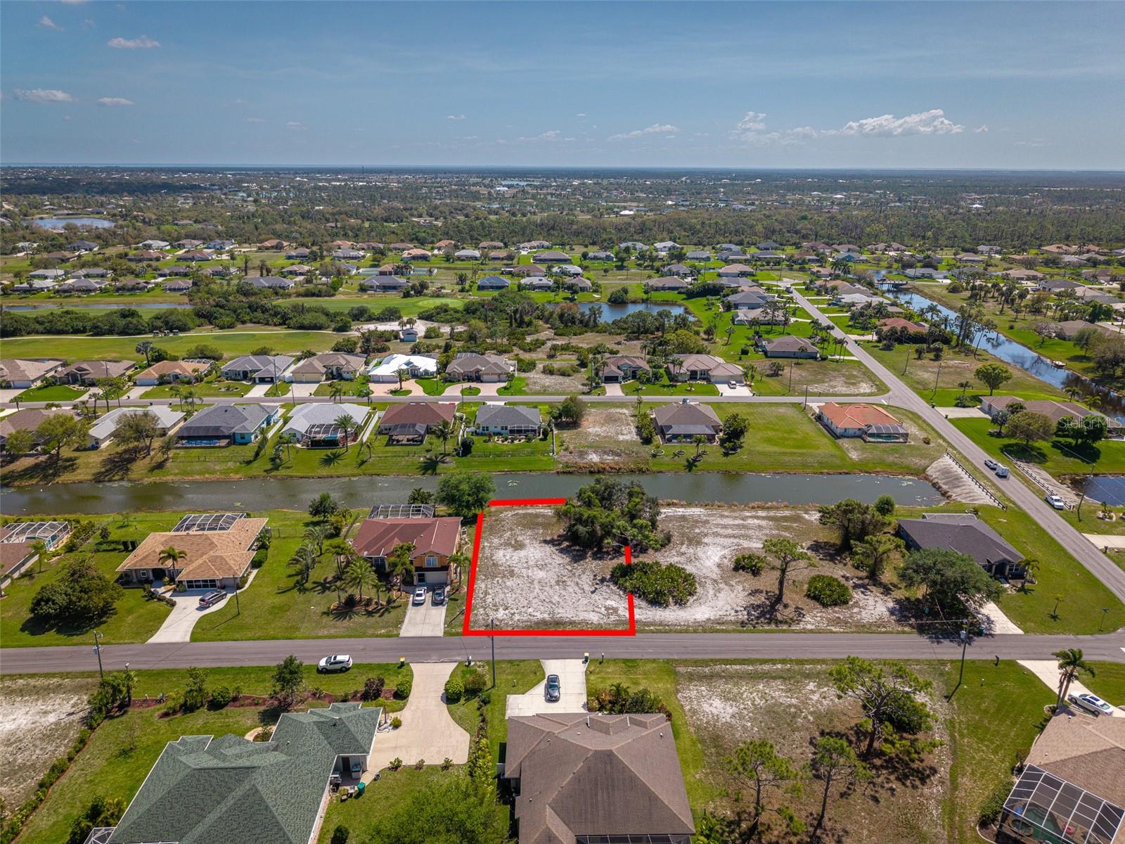 47 MEDALIST LN, ROTONDA WEST, FL, 33947