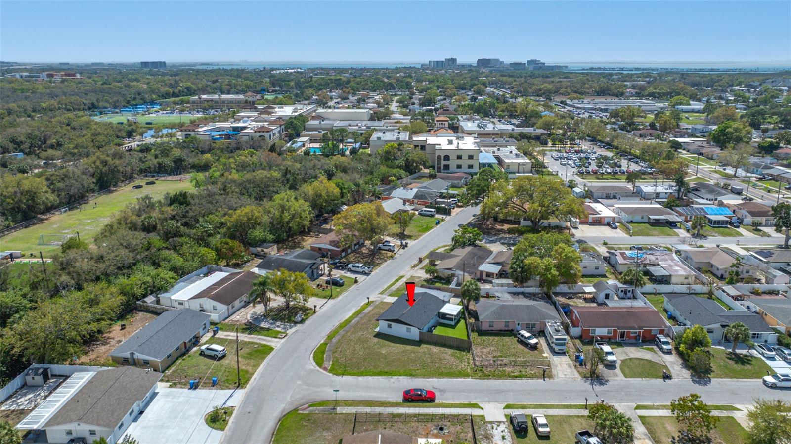 4916 CARLYLE RD, TAMPA, FL, 33615