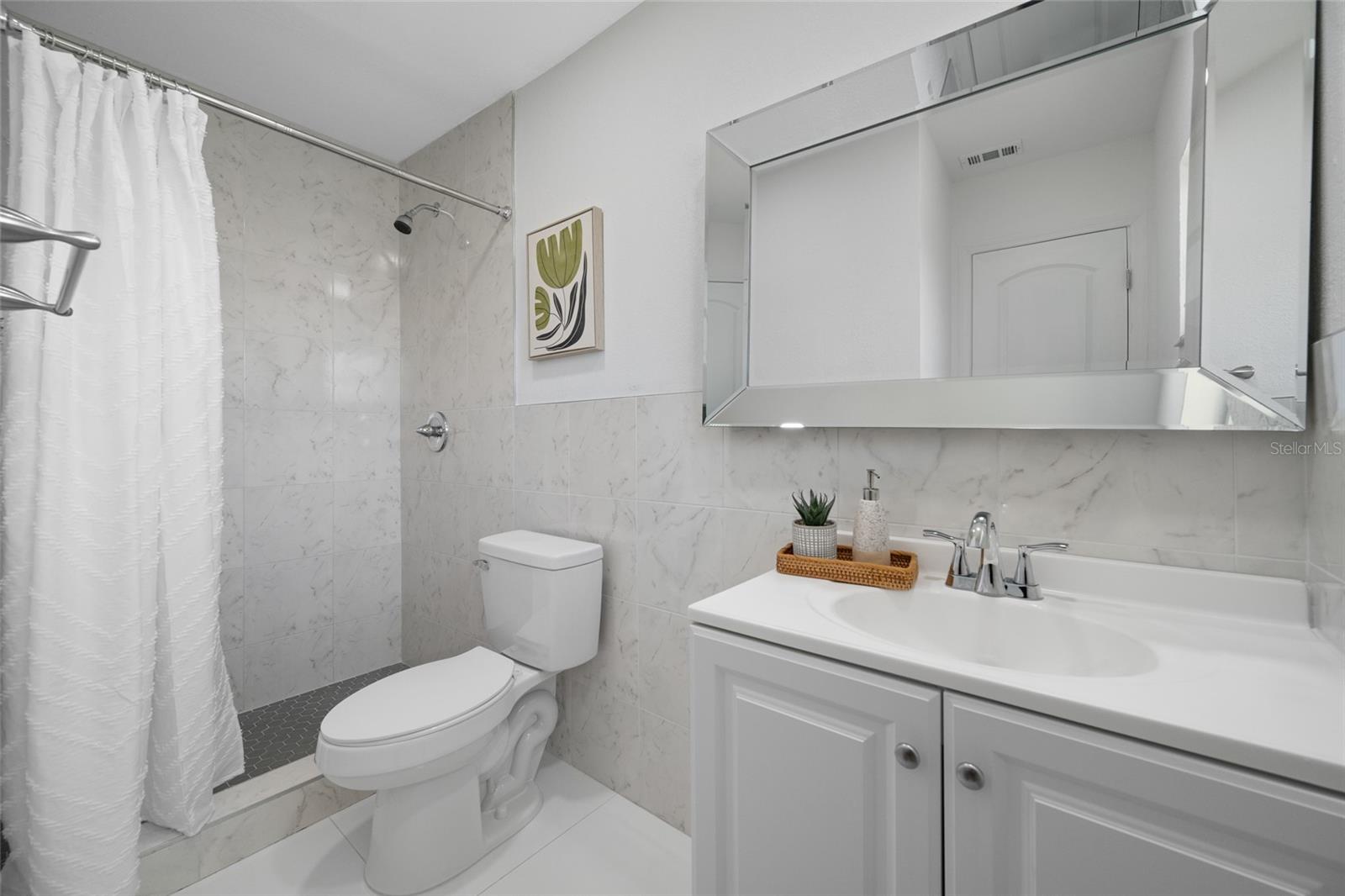 4916 CARLYLE RD, TAMPA, FL, 33615