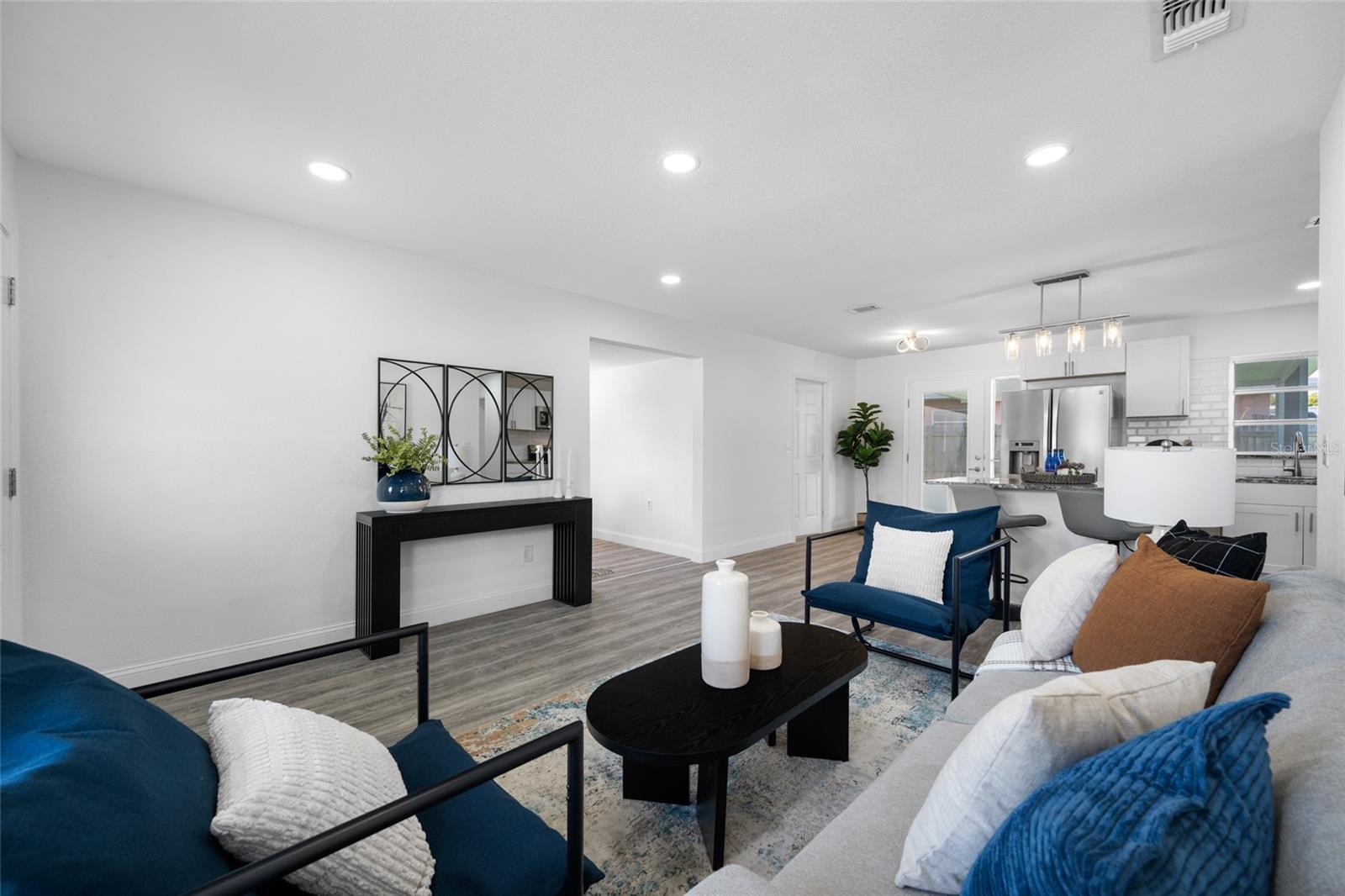 4916 CARLYLE RD, TAMPA, FL, 33615