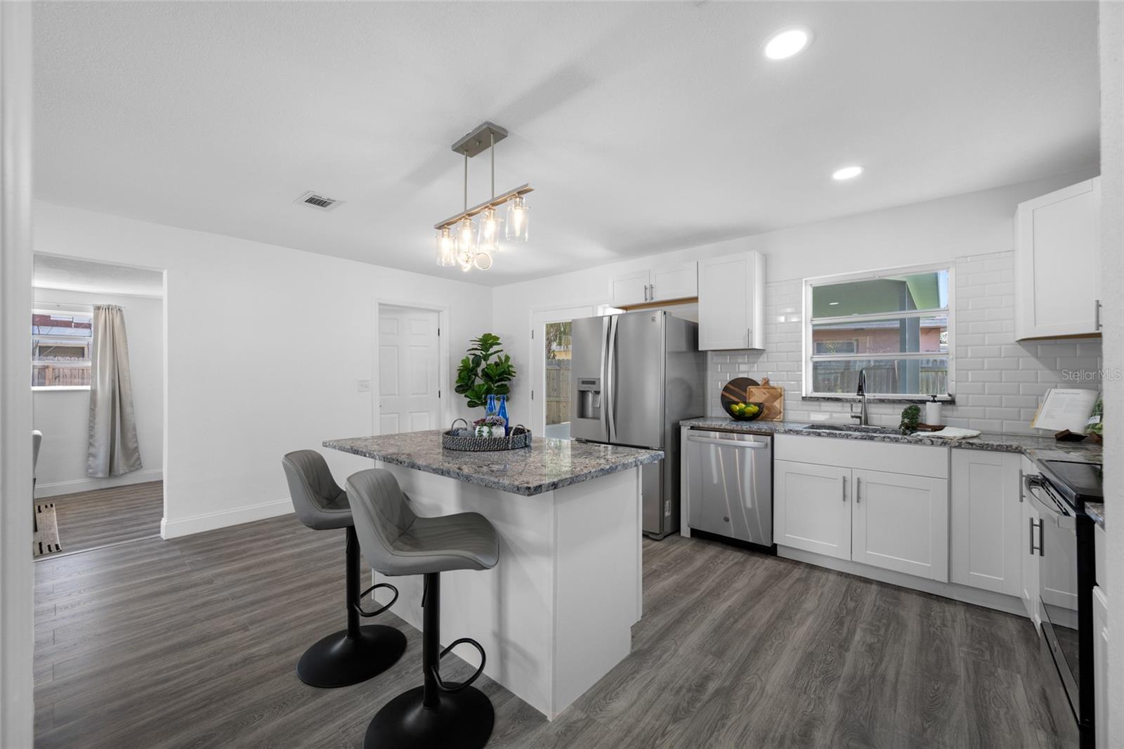 4916 CARLYLE RD, TAMPA, FL, 33615