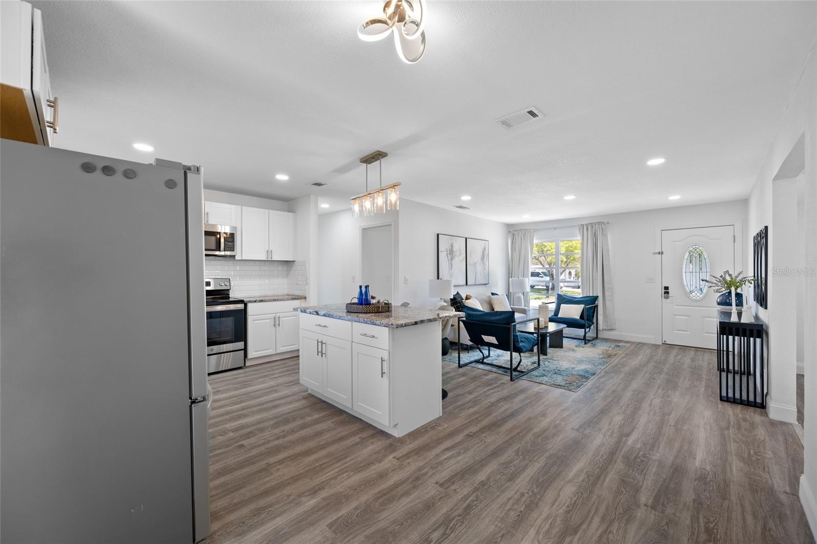 4916 CARLYLE RD, TAMPA, FL, 33615