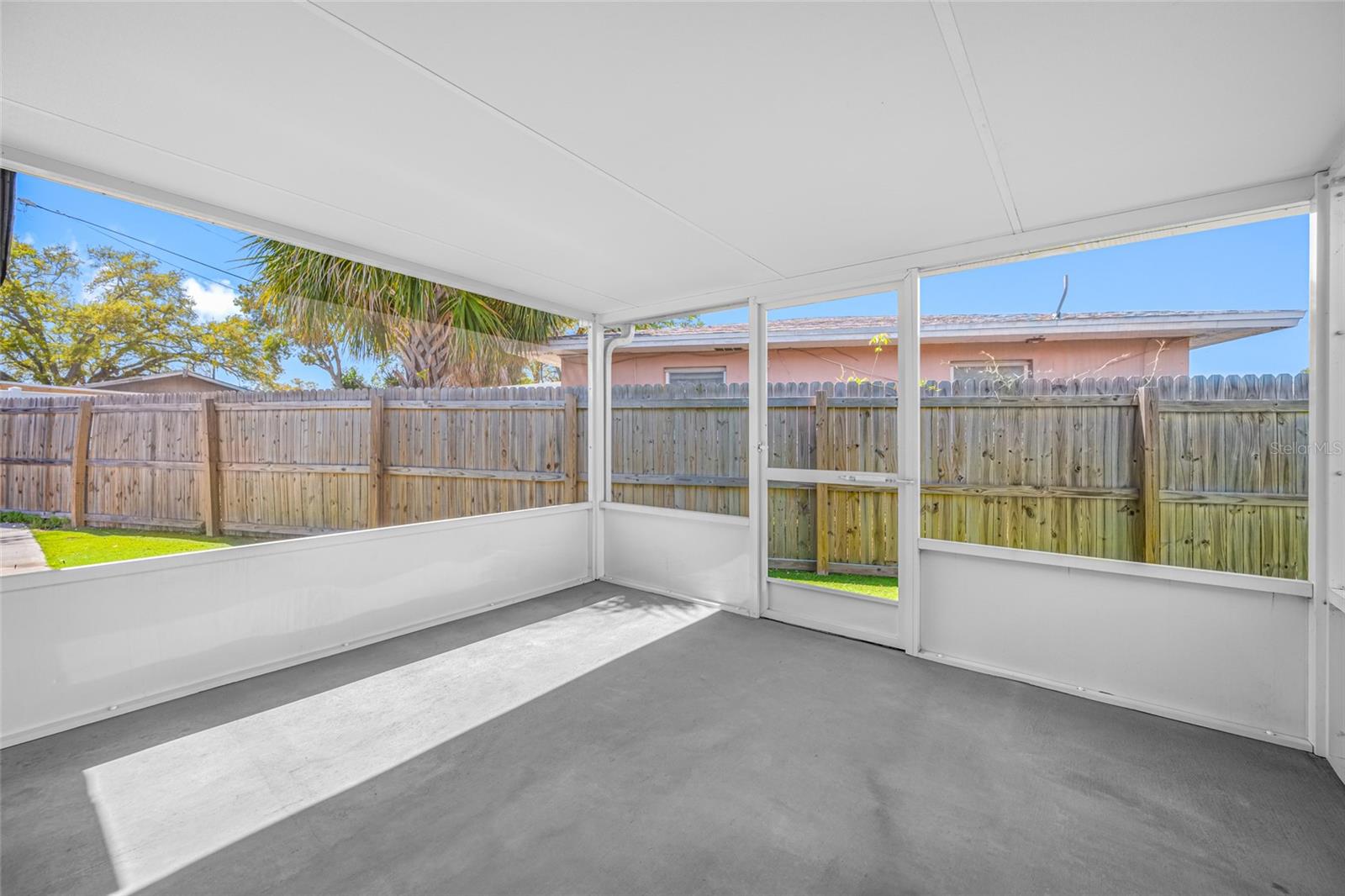 4916 CARLYLE RD, TAMPA, FL, 33615