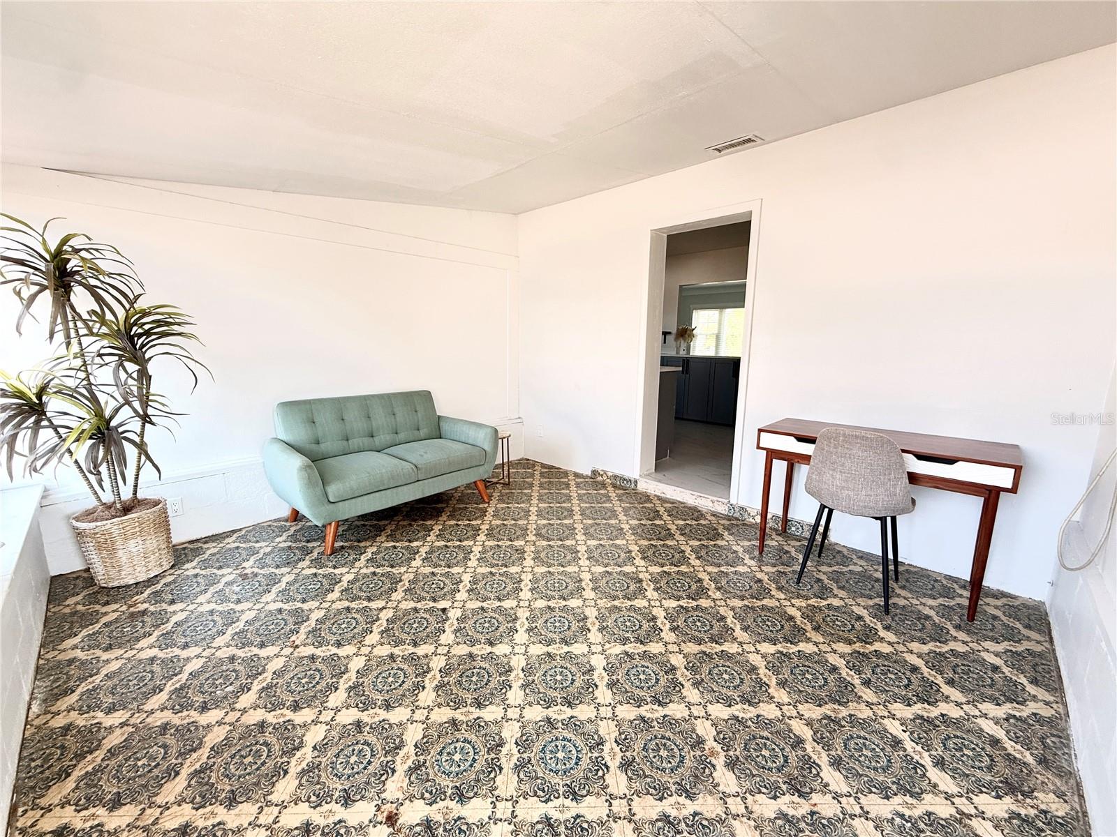4773 56TH AVE N, ST PETERSBURG, FL, 33714